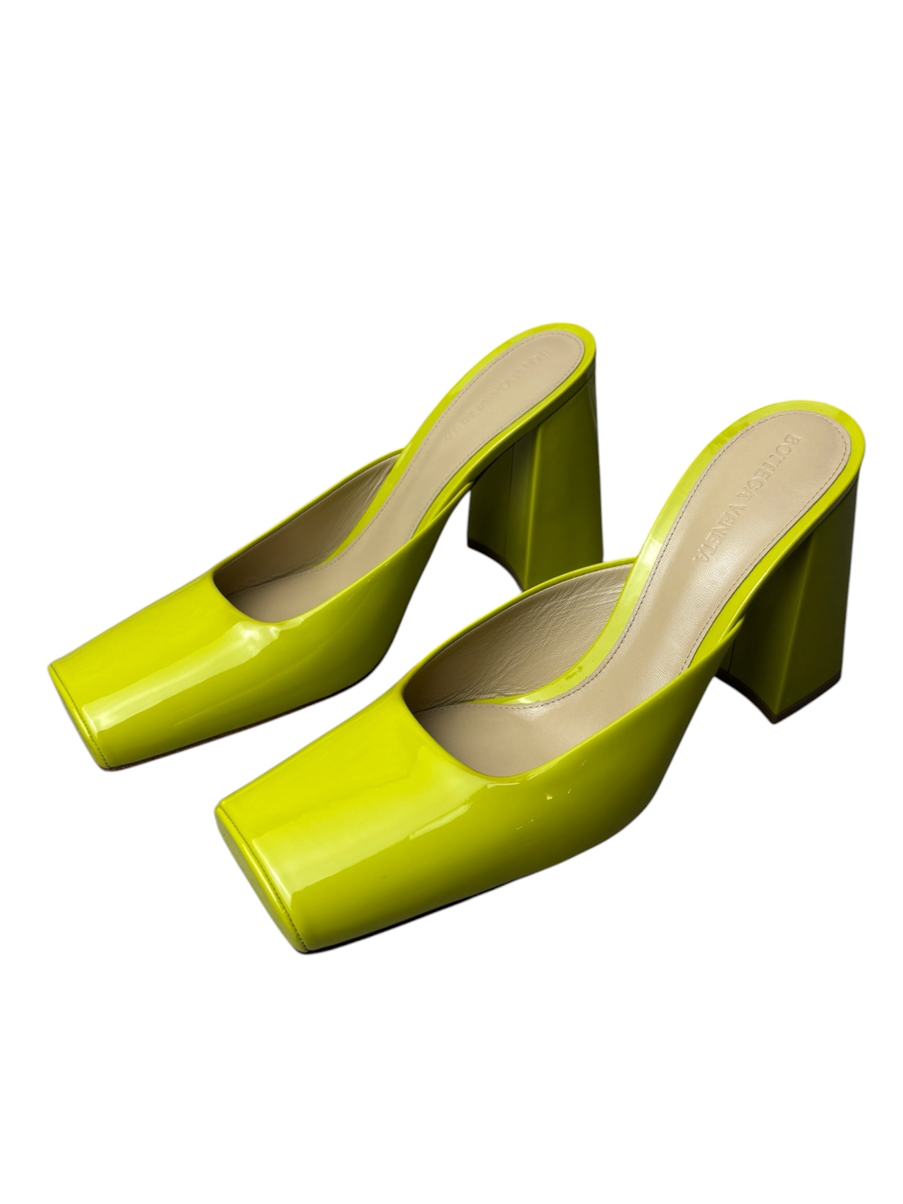 Bottega Veneta Tower Kiwi Green Pumps – Khuul