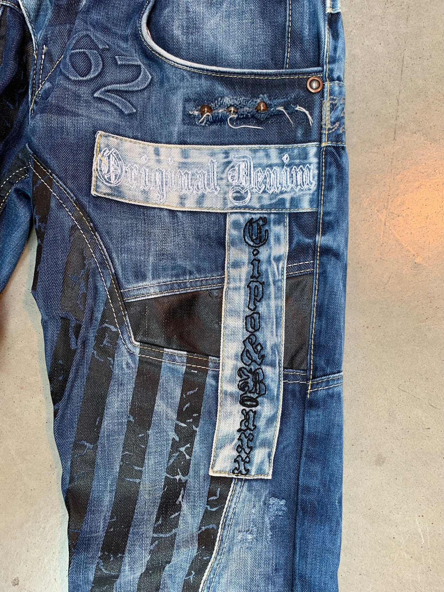 Cipo & Baxx Men’s Distressed Patchwork Denim Jeans