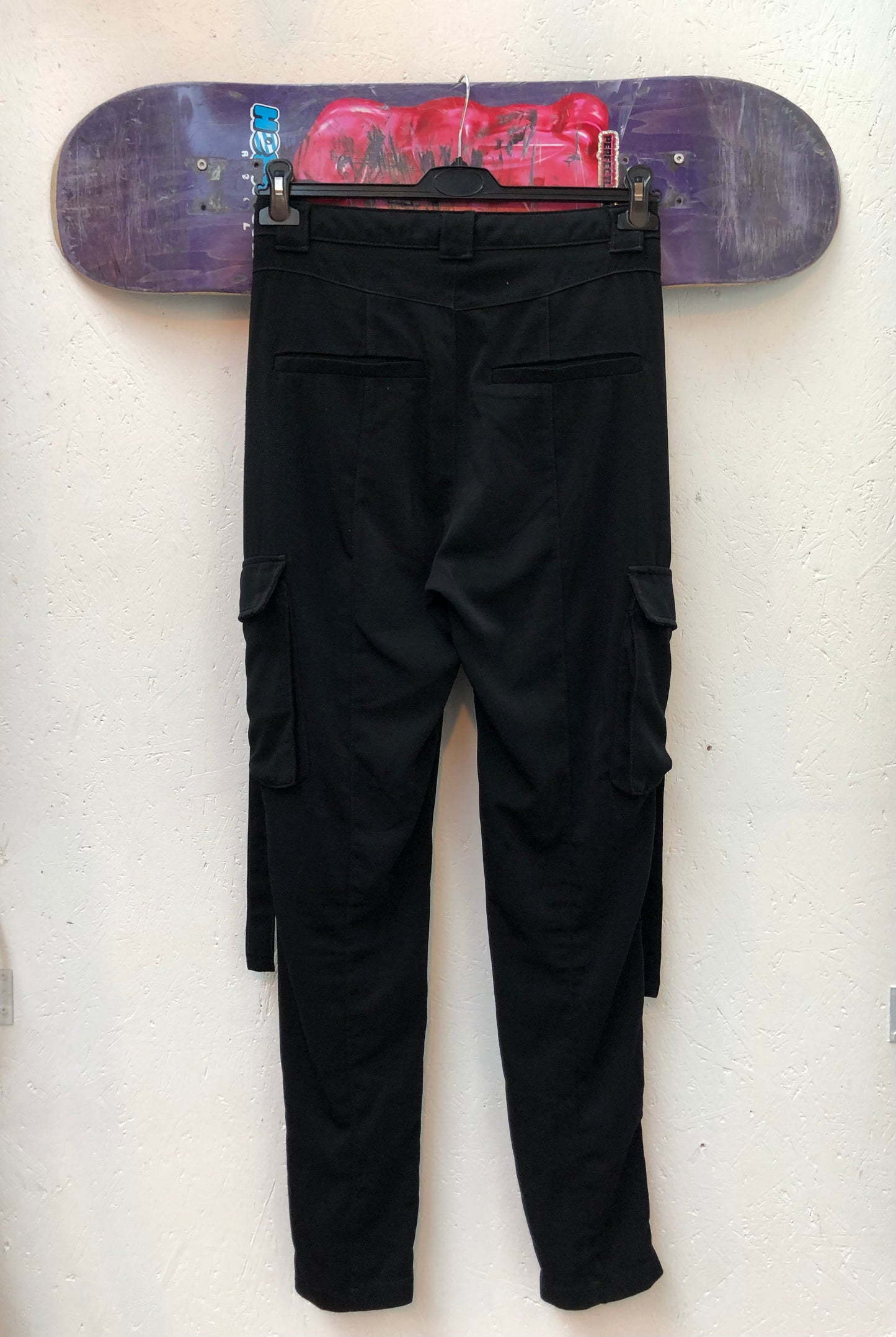 Black Cargo Pants With Belt Straps And Zipper Ankles