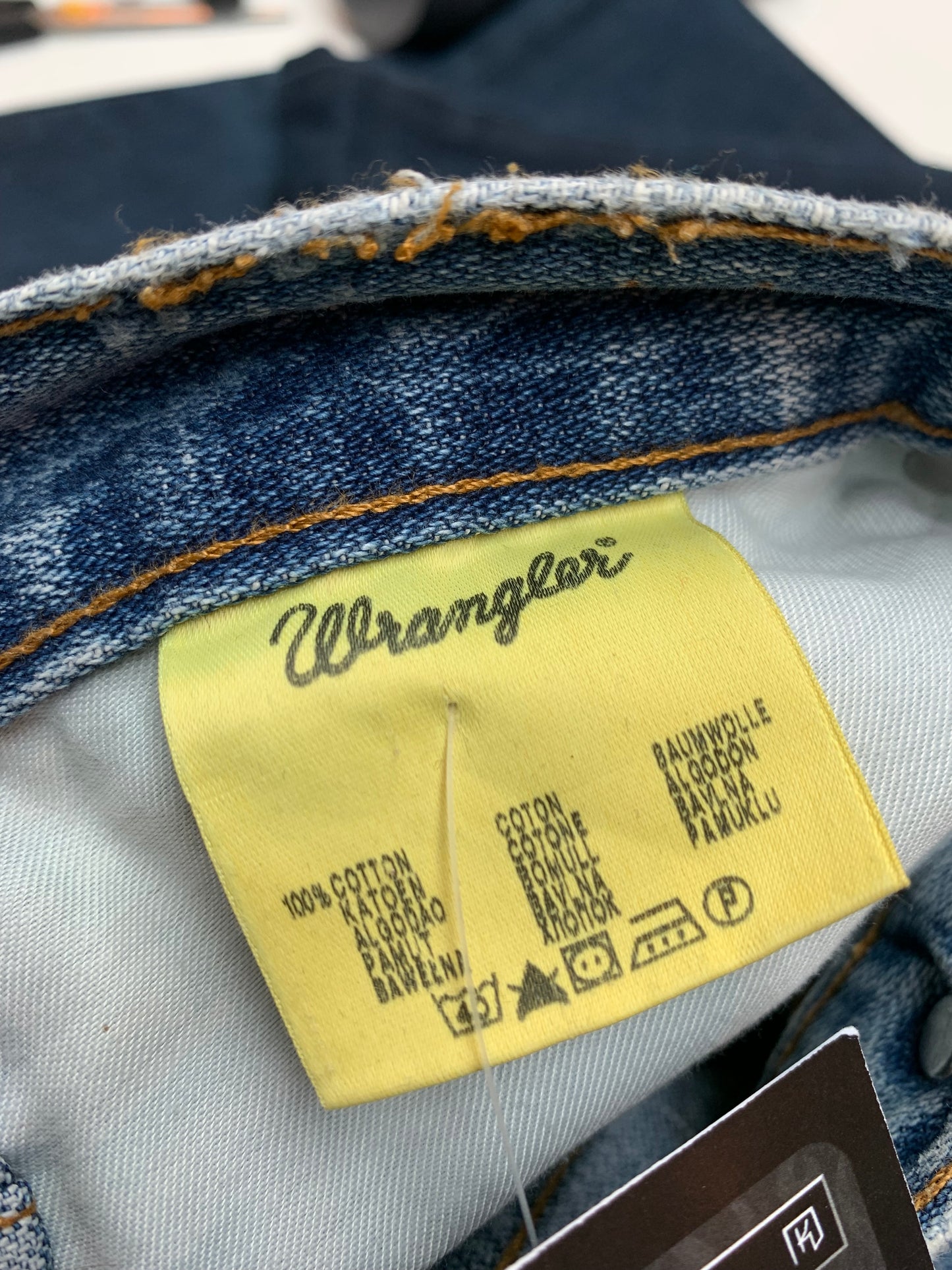 Wrangler Light Wash Straight Leg Jeans
