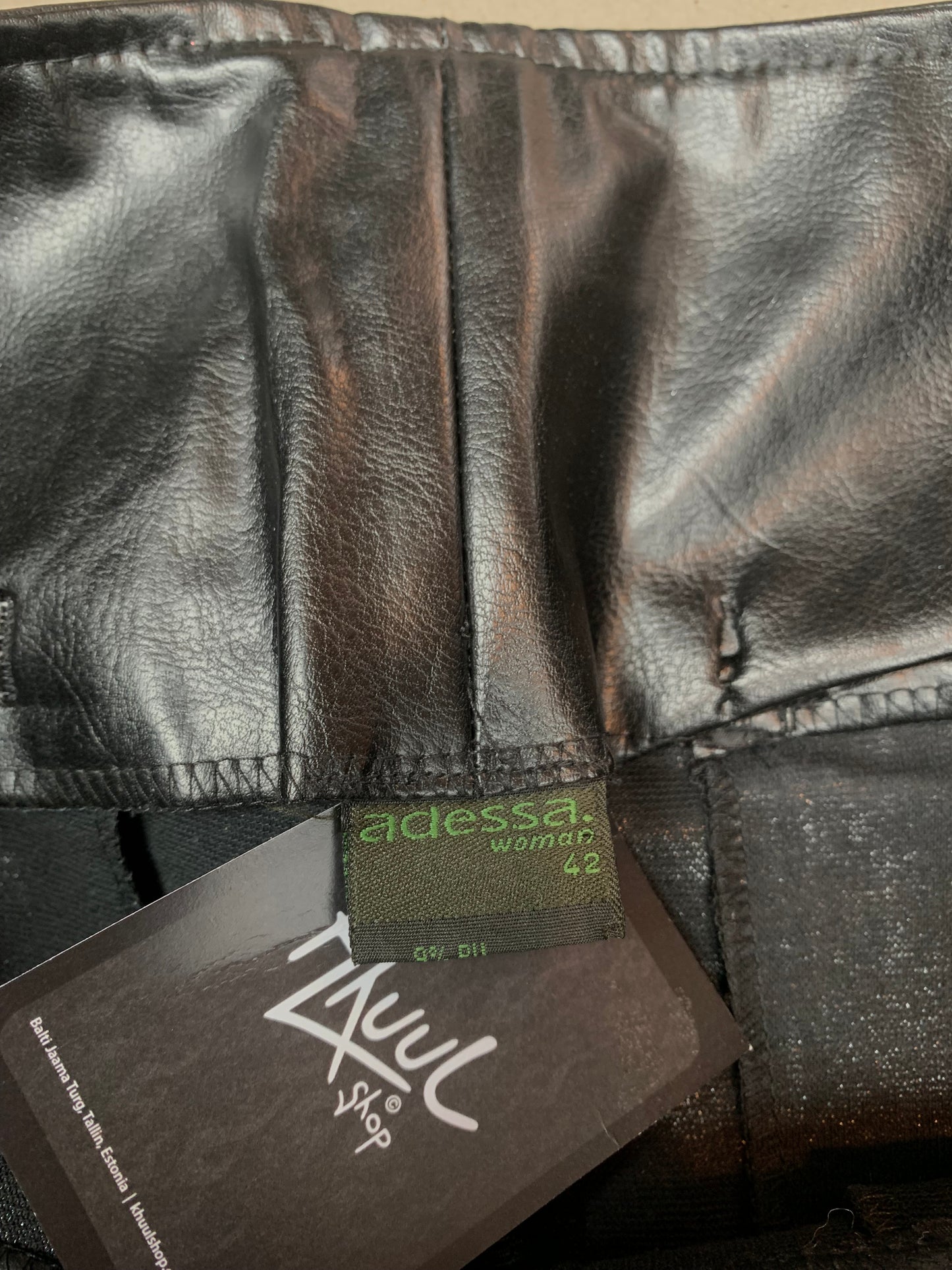 Adessa Women’s Faux Leather Pants Size 42