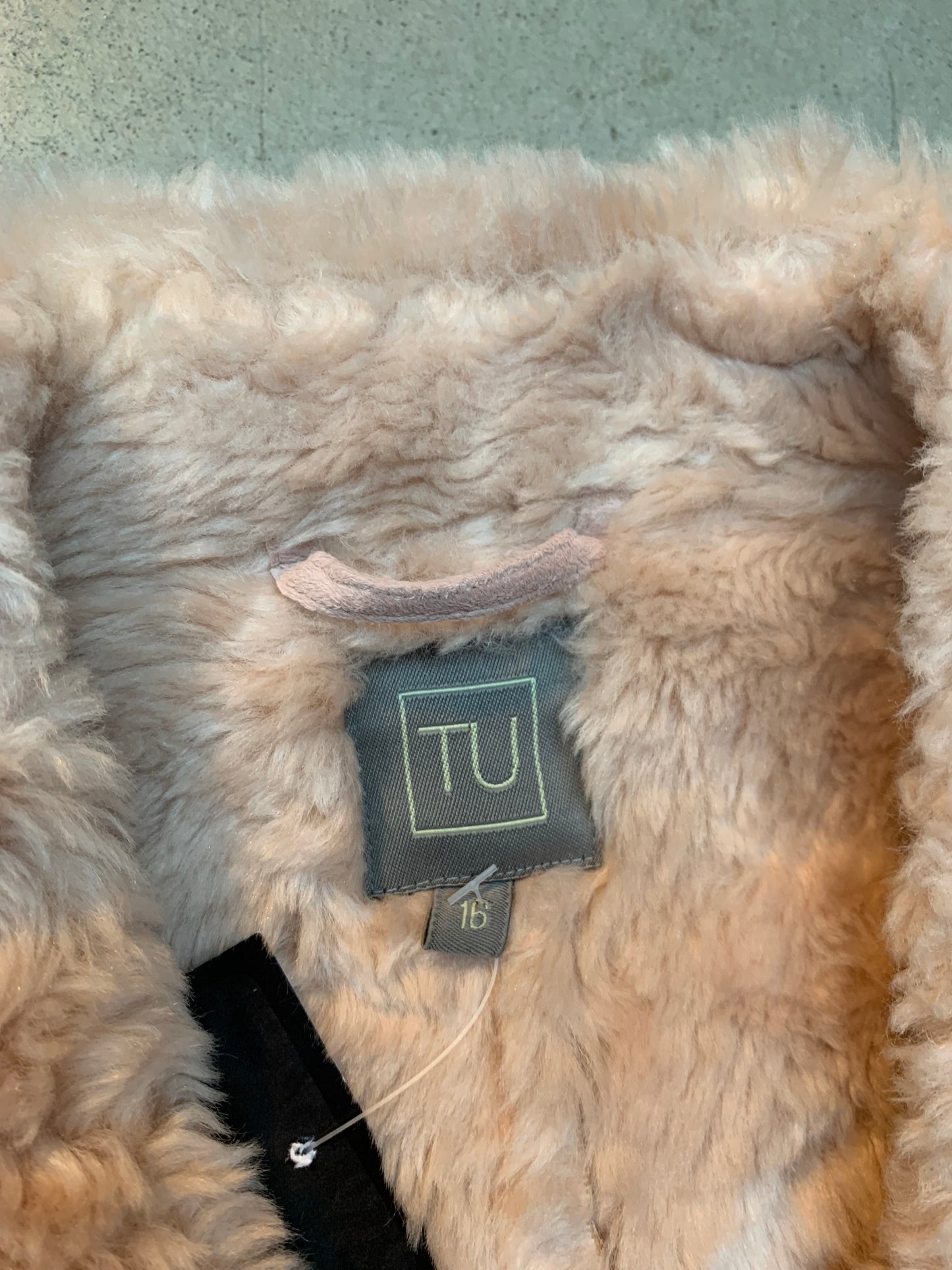Vintage Women's Short Shearling Style Jacket in Blush Pink