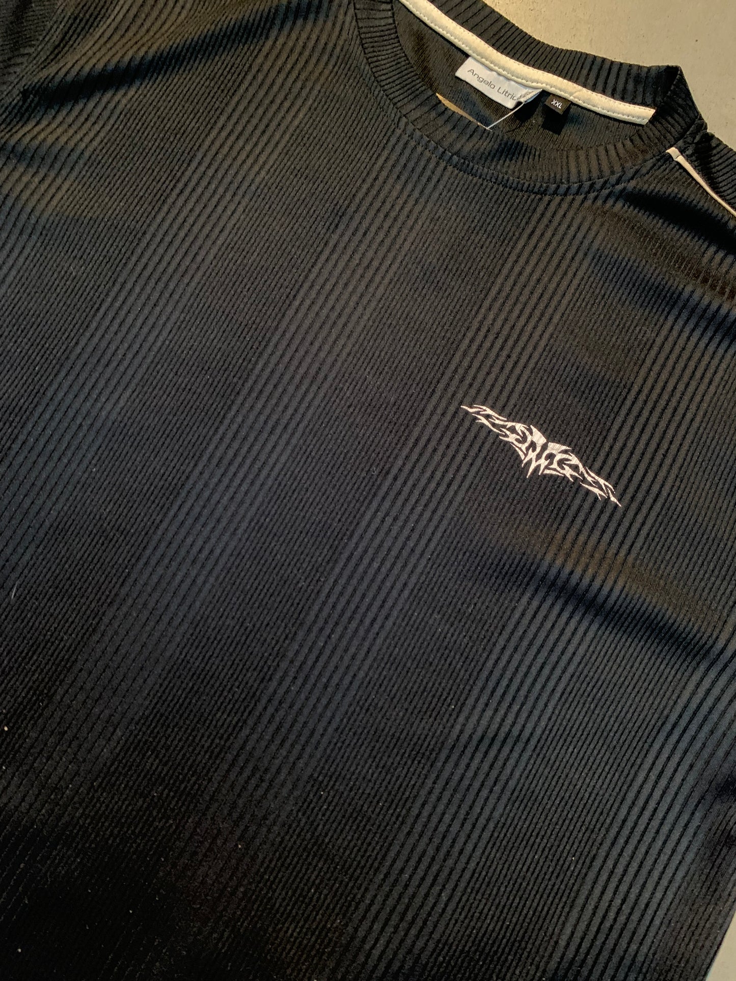 Angelo Litrico Black Ribbed Texture T-Shirt