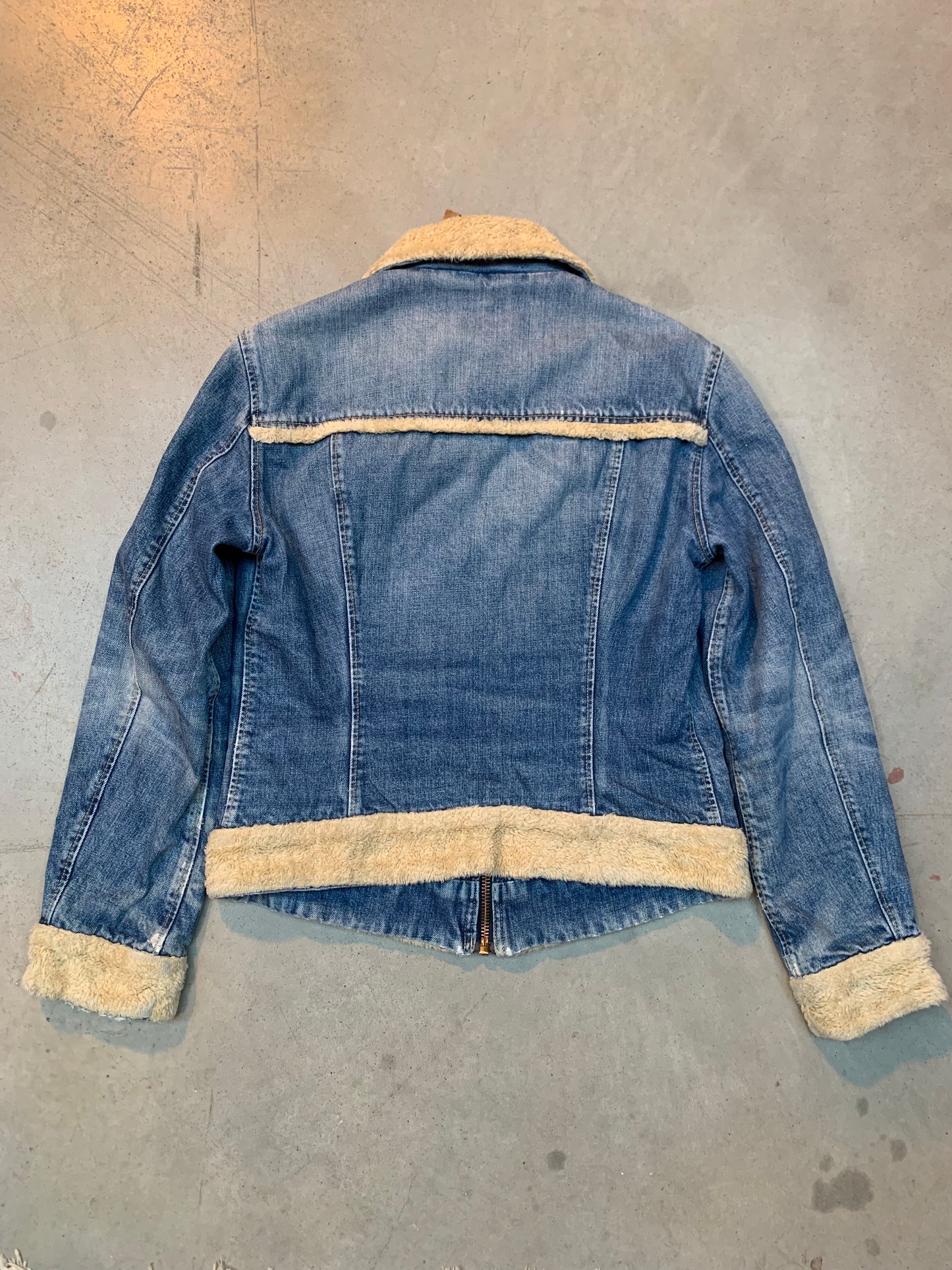 Vintage Women's Levi's Strauss Sherpa Lined Denim Jacket