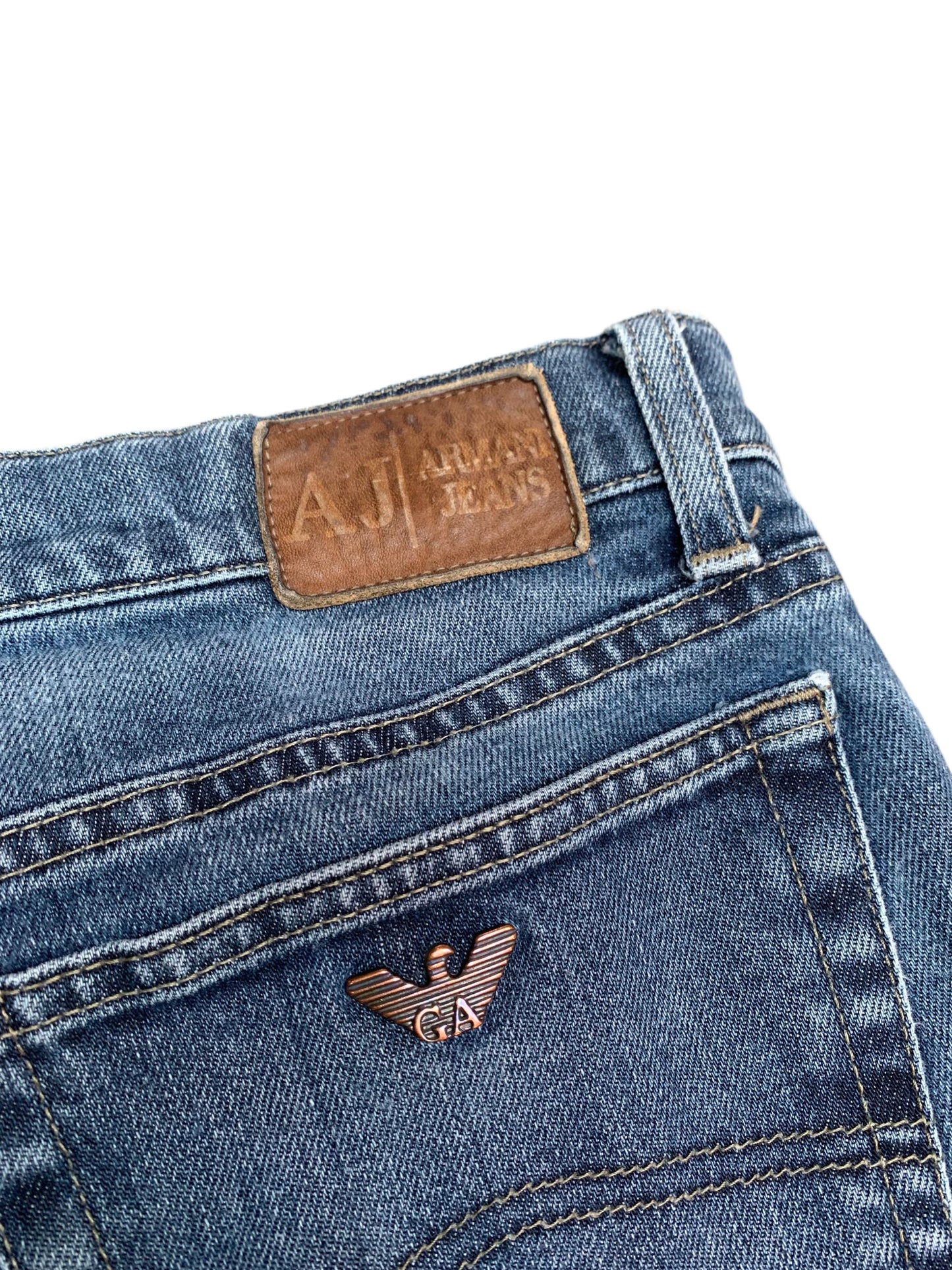 Comfort Fit Armani Jeans in Medium Wash
