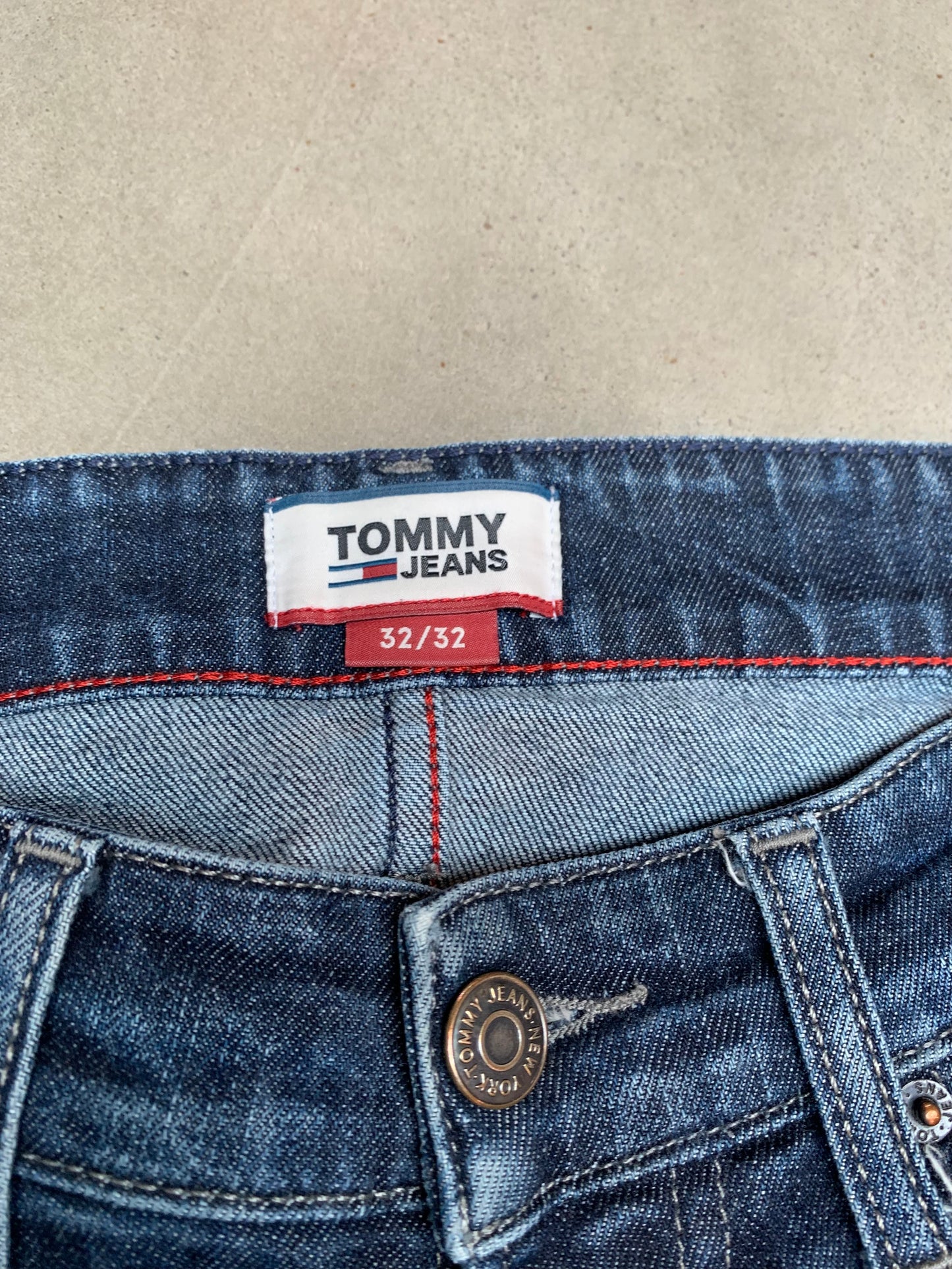 Tommy Jeans Slim Fit Men’s Denim