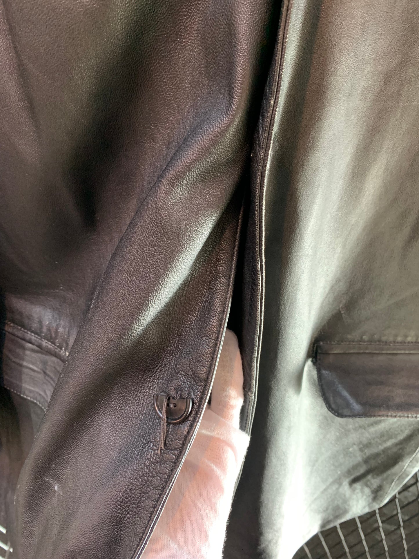 Black Leather Coat – Men’s XL