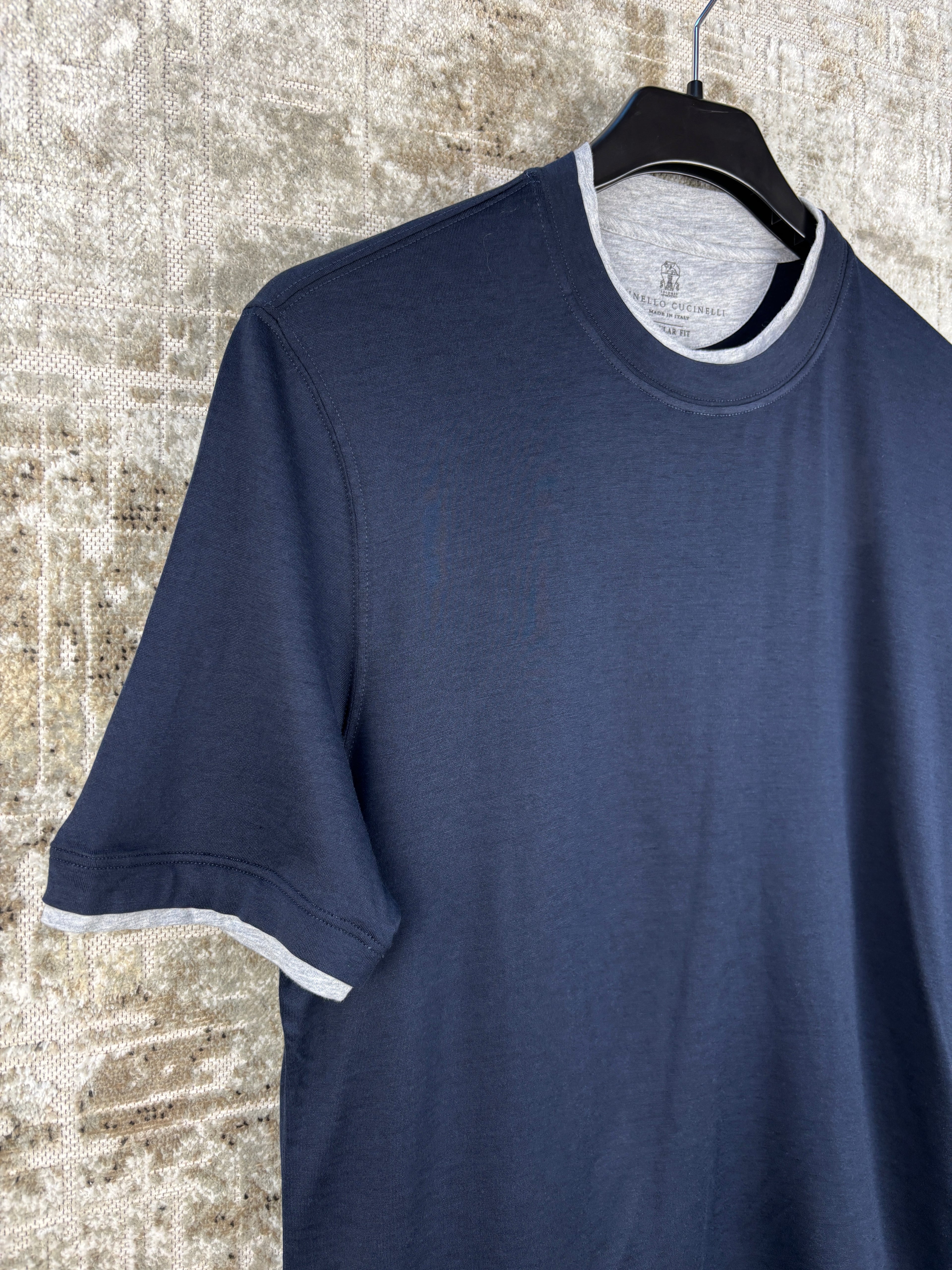 Brunello Cucinelli Men’s Navy Blue T-Shirt