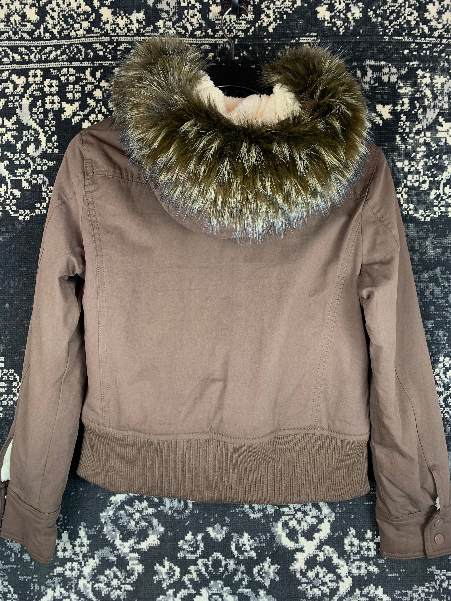 y2k mocha brown cropped jacket with fur trim