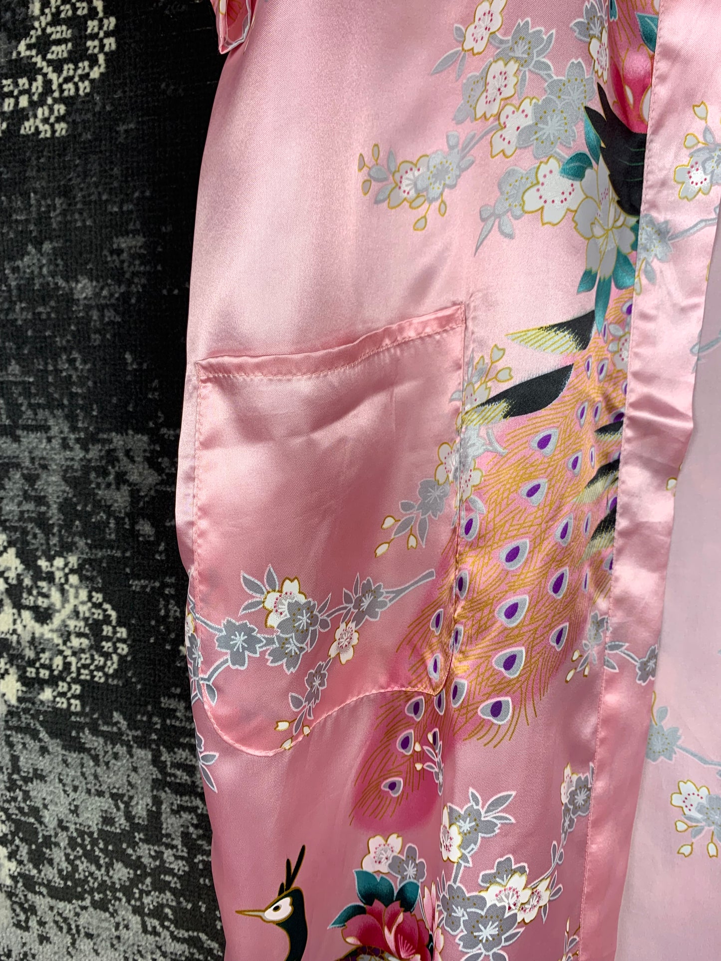 Women's Pink Japanese Style Silk Kimono Robe