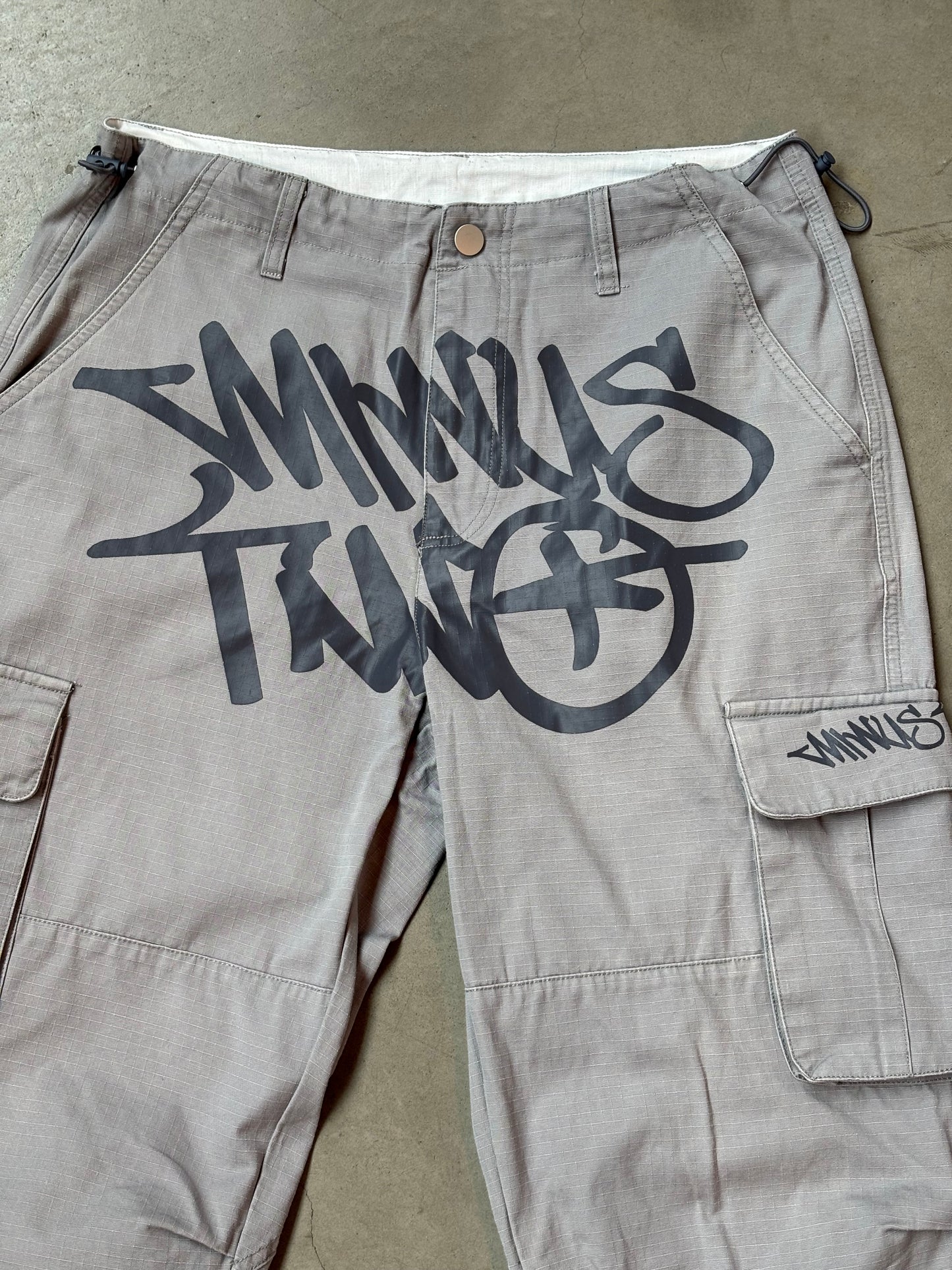 Minus Two Men's Gray Cargo Pants