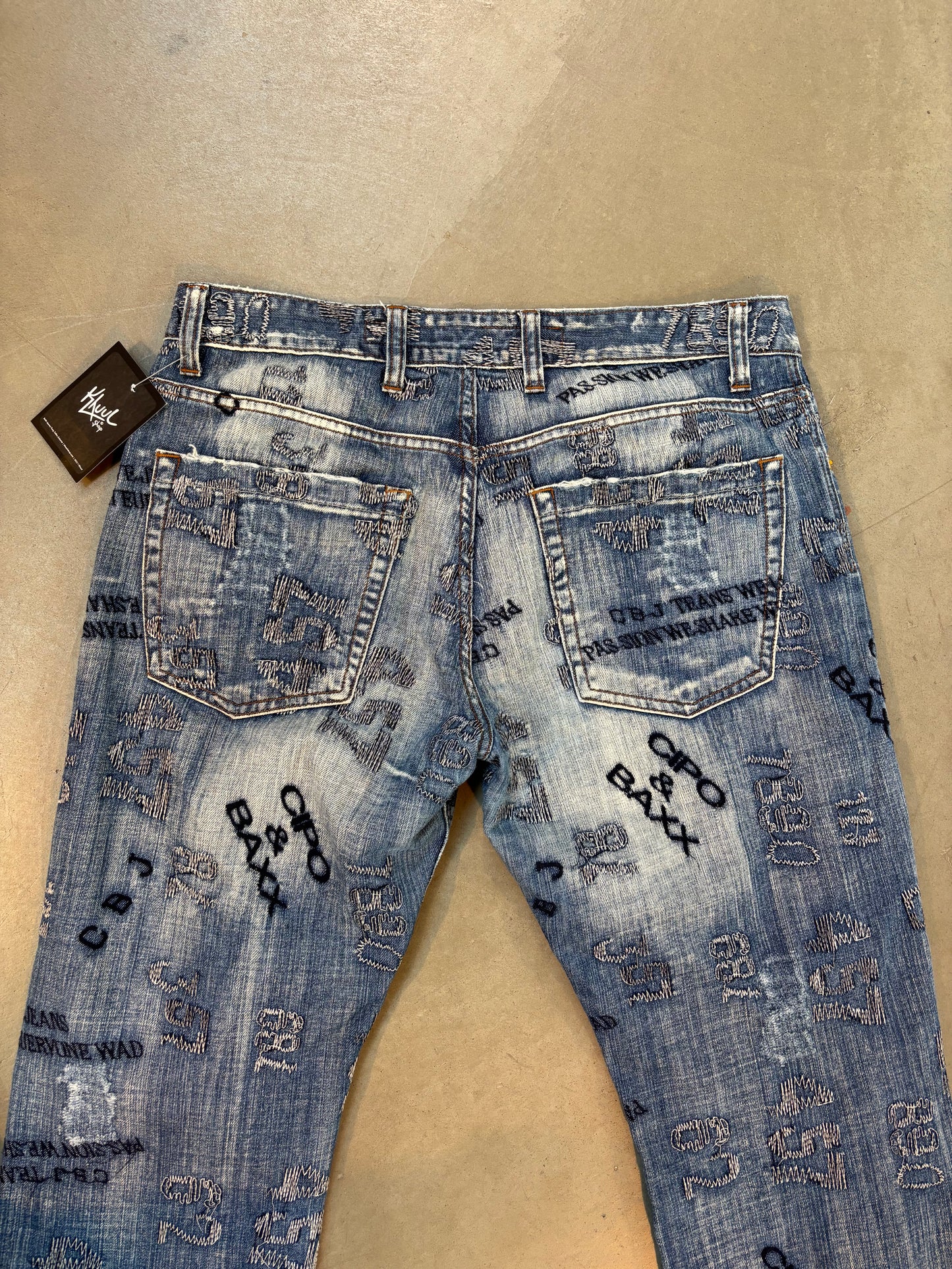 Cipo &amp; Baxx Blue Graphic Embroidered Denim Jeans