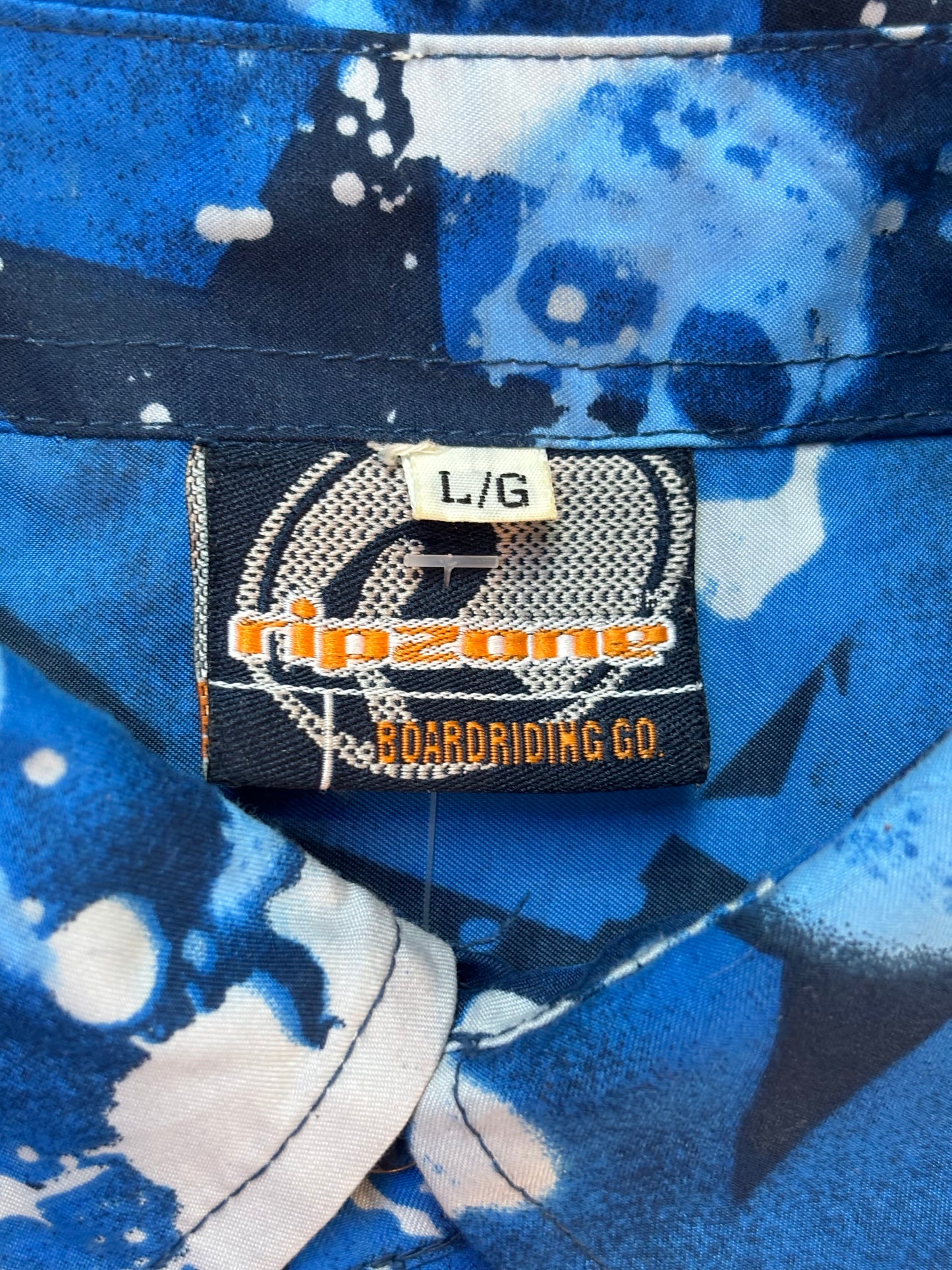 RIPZONE Blue Skull Print Short Sleeve Shirt