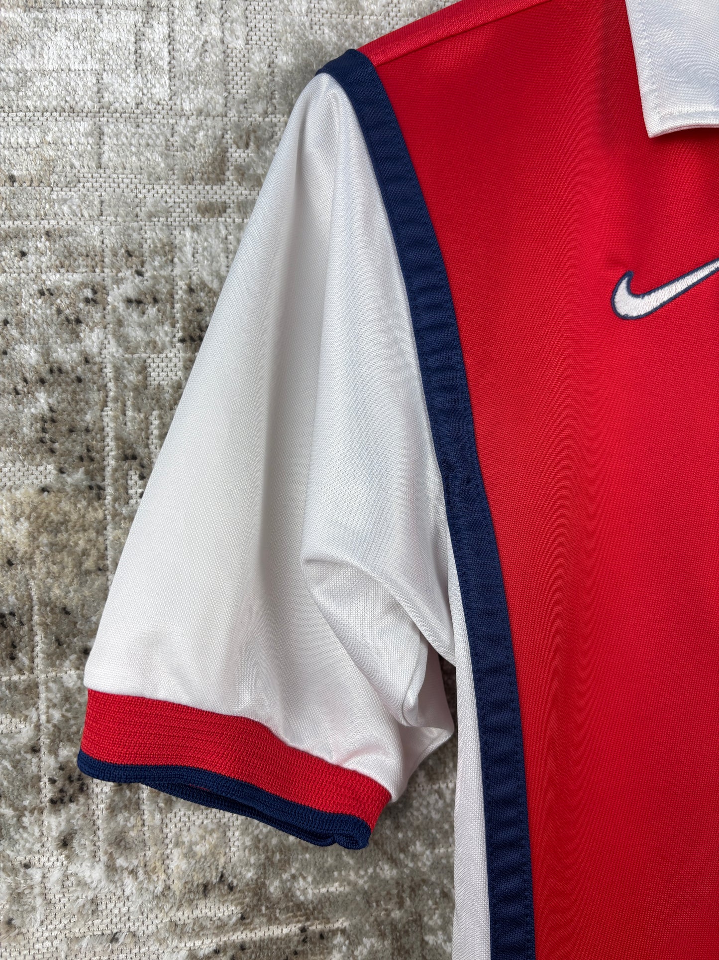 Mens Vintage Red White JVC Arsenal Nike Football Jersey