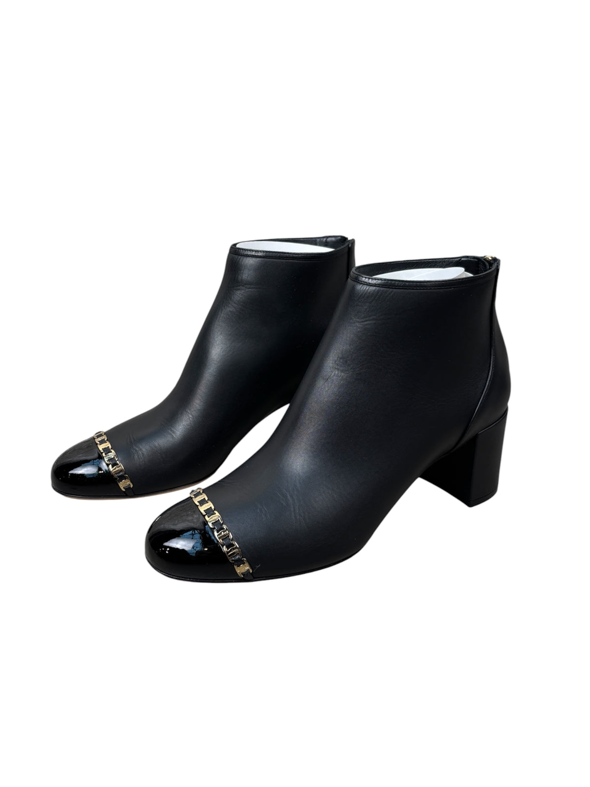 Ferragamo 95MM Vara Chain Leather Ankle Boots