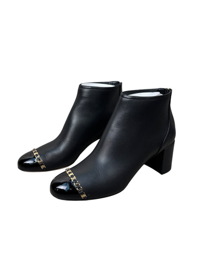 Ferragamo 95MM Vara Chain Leather Ankle Boots