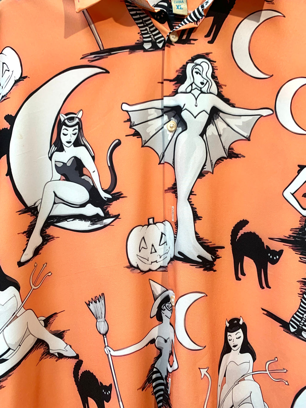 Halloween Pin-Up Print Short Sleeve Shirt