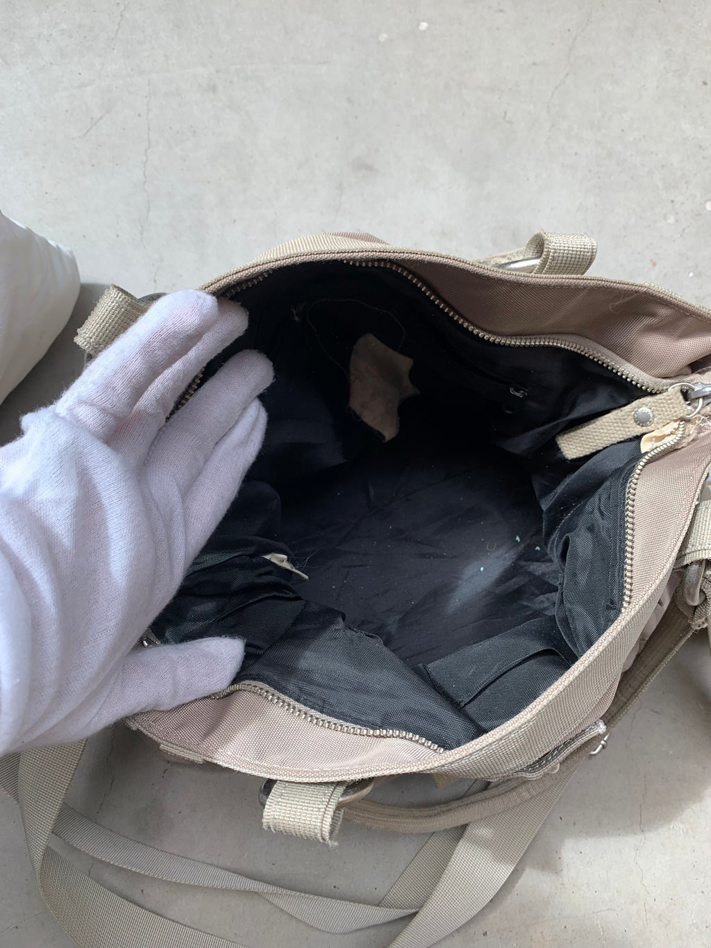 George Gina & Lucy "Ohsosoft" Handbag