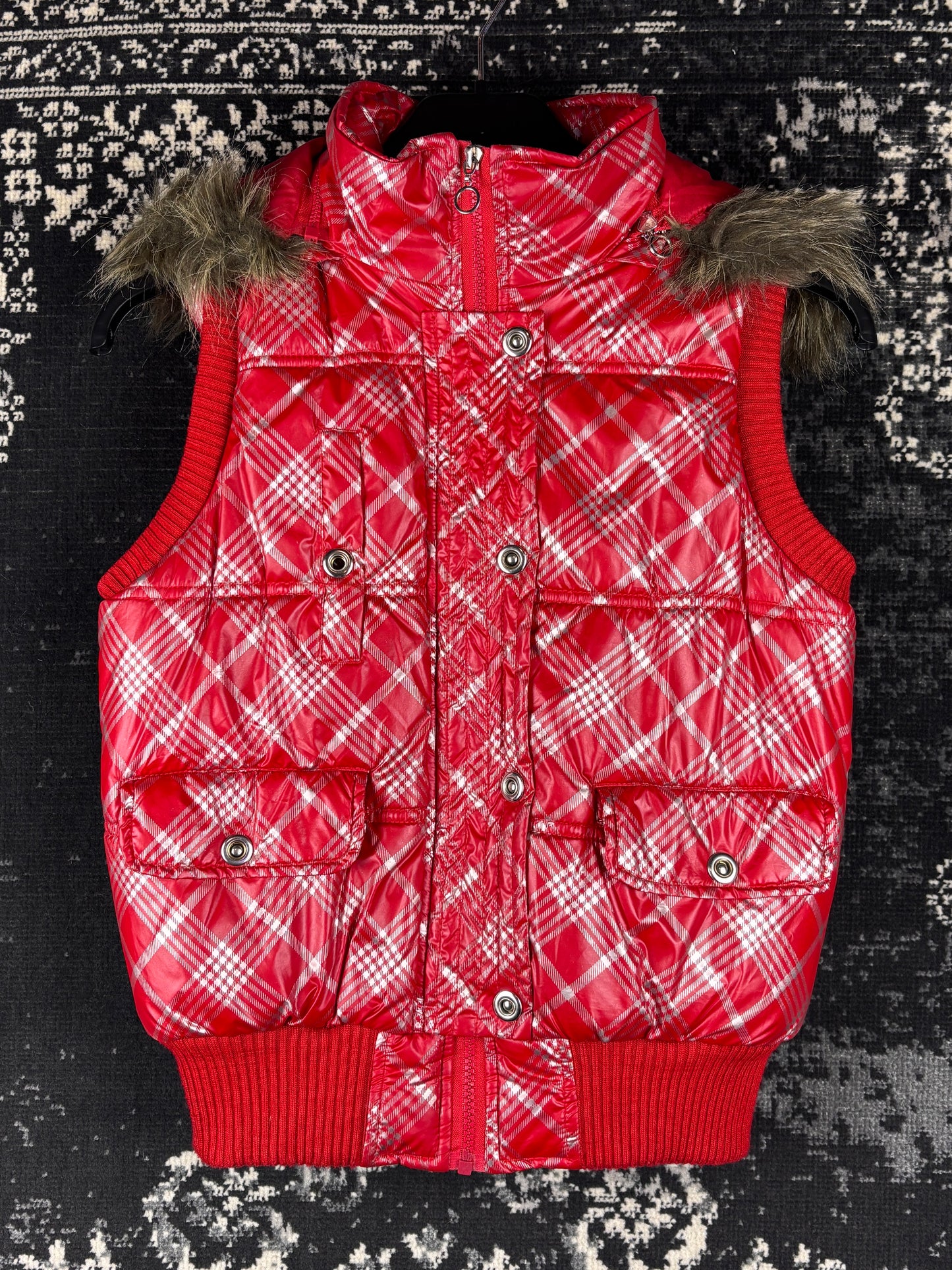 Women's Y2K Delir Red Plaid Puffer Vest