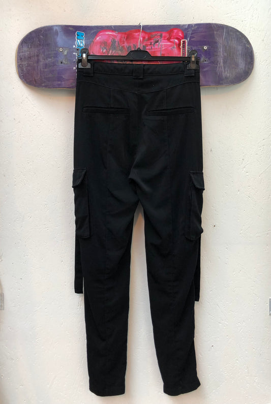 Black Cargo Pants With Belt Straps And Zipper Ankles