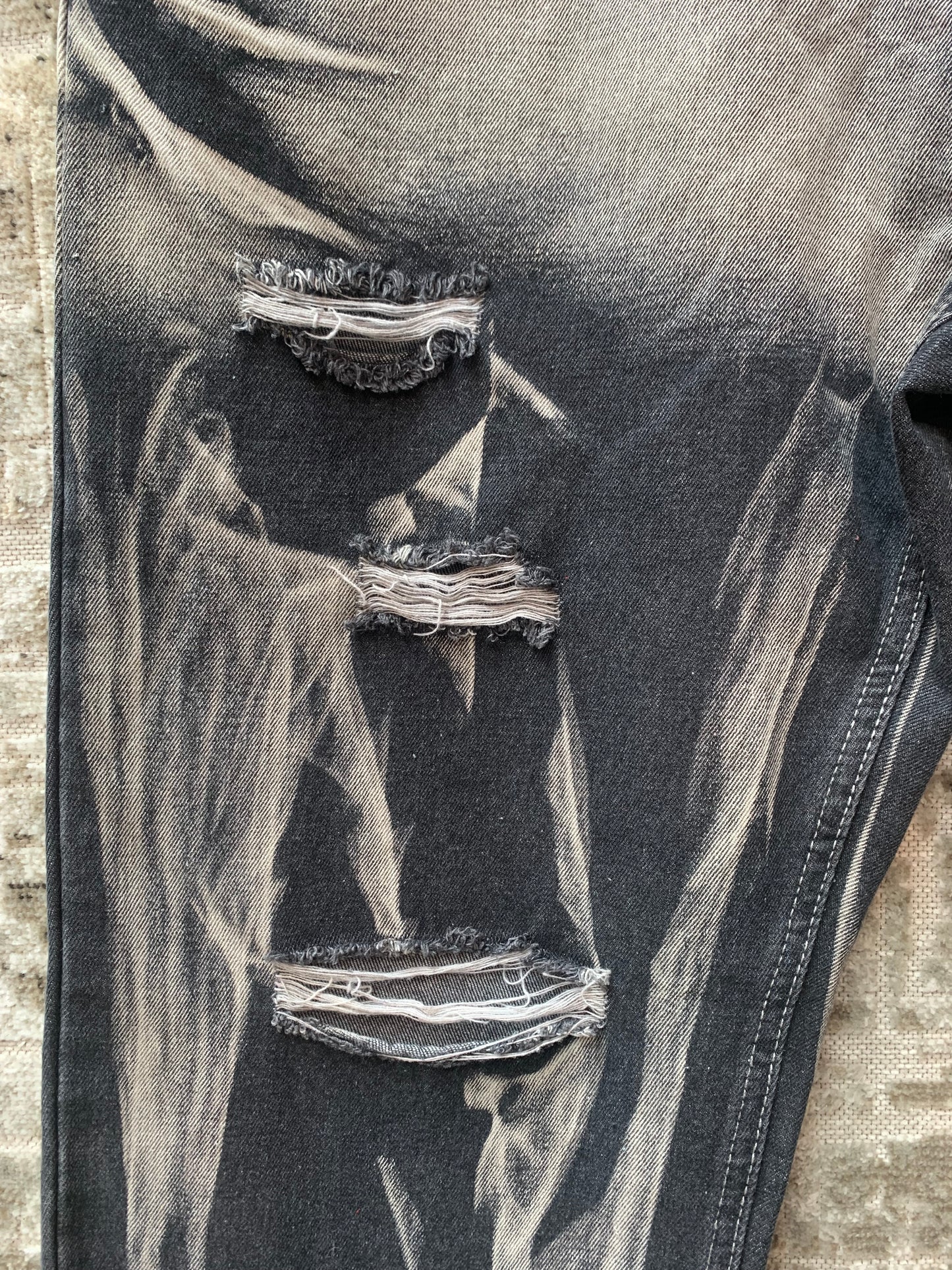 Men's Bleached Ripped Gray Jeans