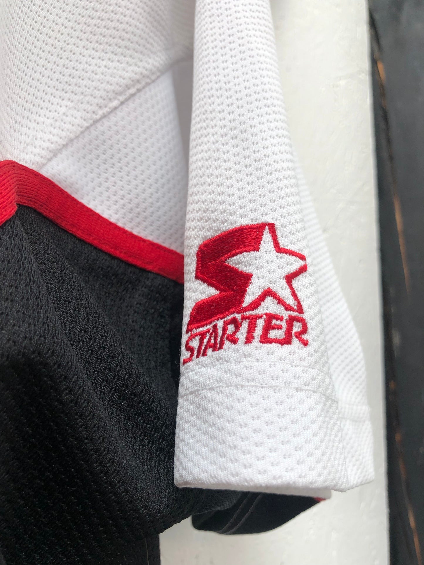 Vintage Chicago Bulls Starter Button-Up Jersey Shirt