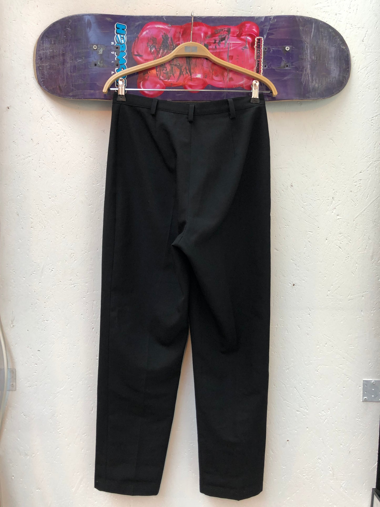 Black Tailored Pants with Clean Minimal Silhouette