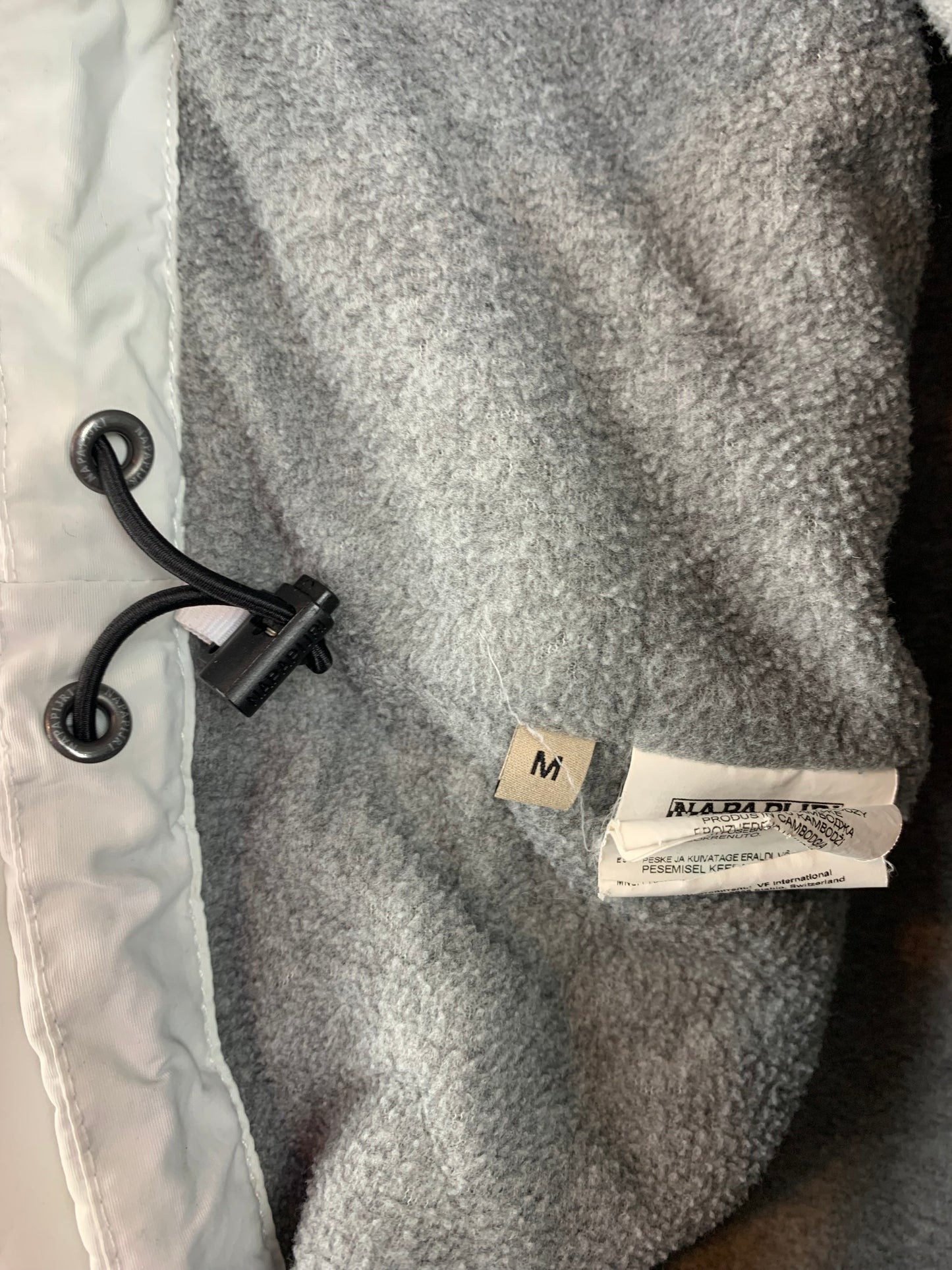 Vintage Napapijri Geographic White Rainforest Anorak Pullover Jacket