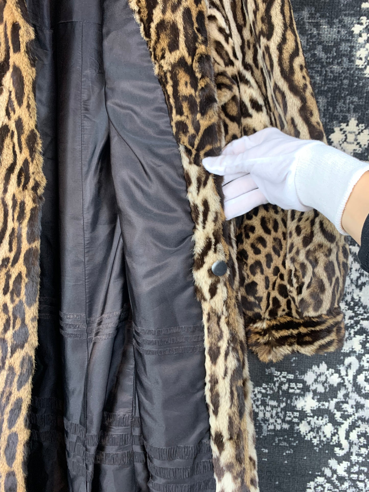 Vintage Spotted Exotic 1940s Fur Coat