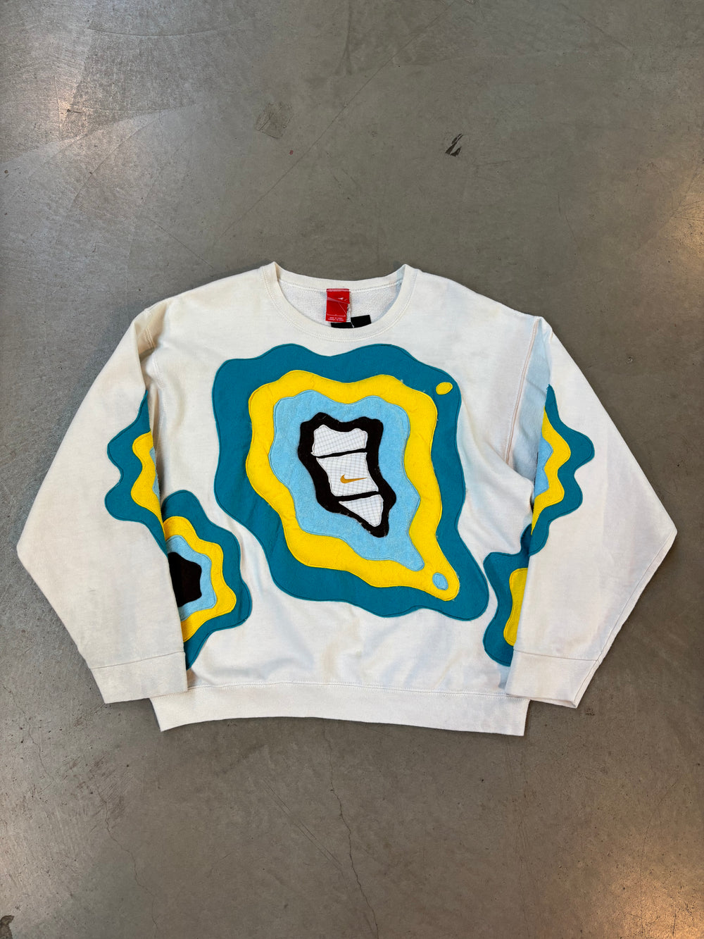 Nike Multicolor Abstract Long Sleeve Sweatshirt