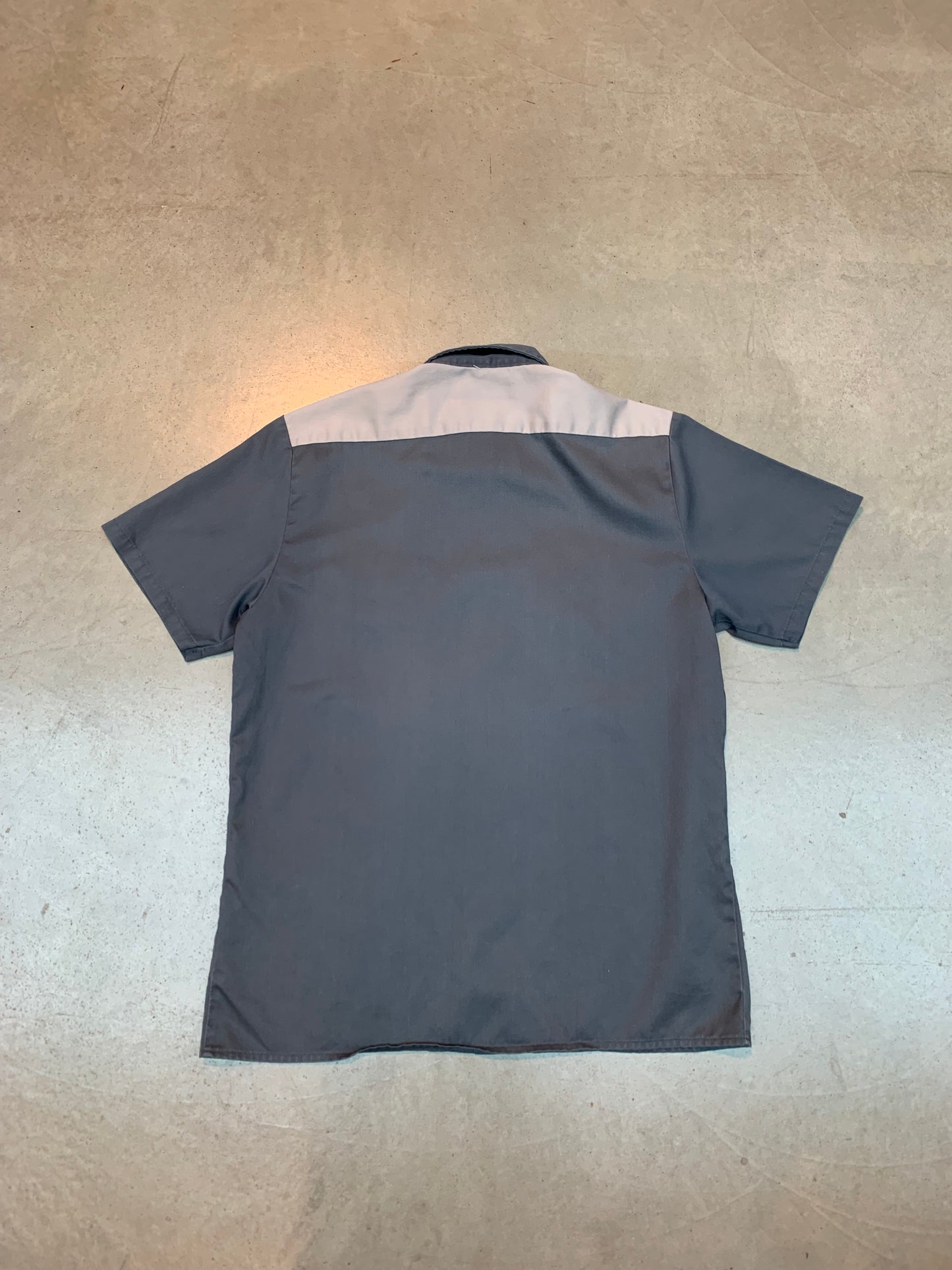 Dickies Men’s L Gray Two-Tone Short Sleeve Shirt