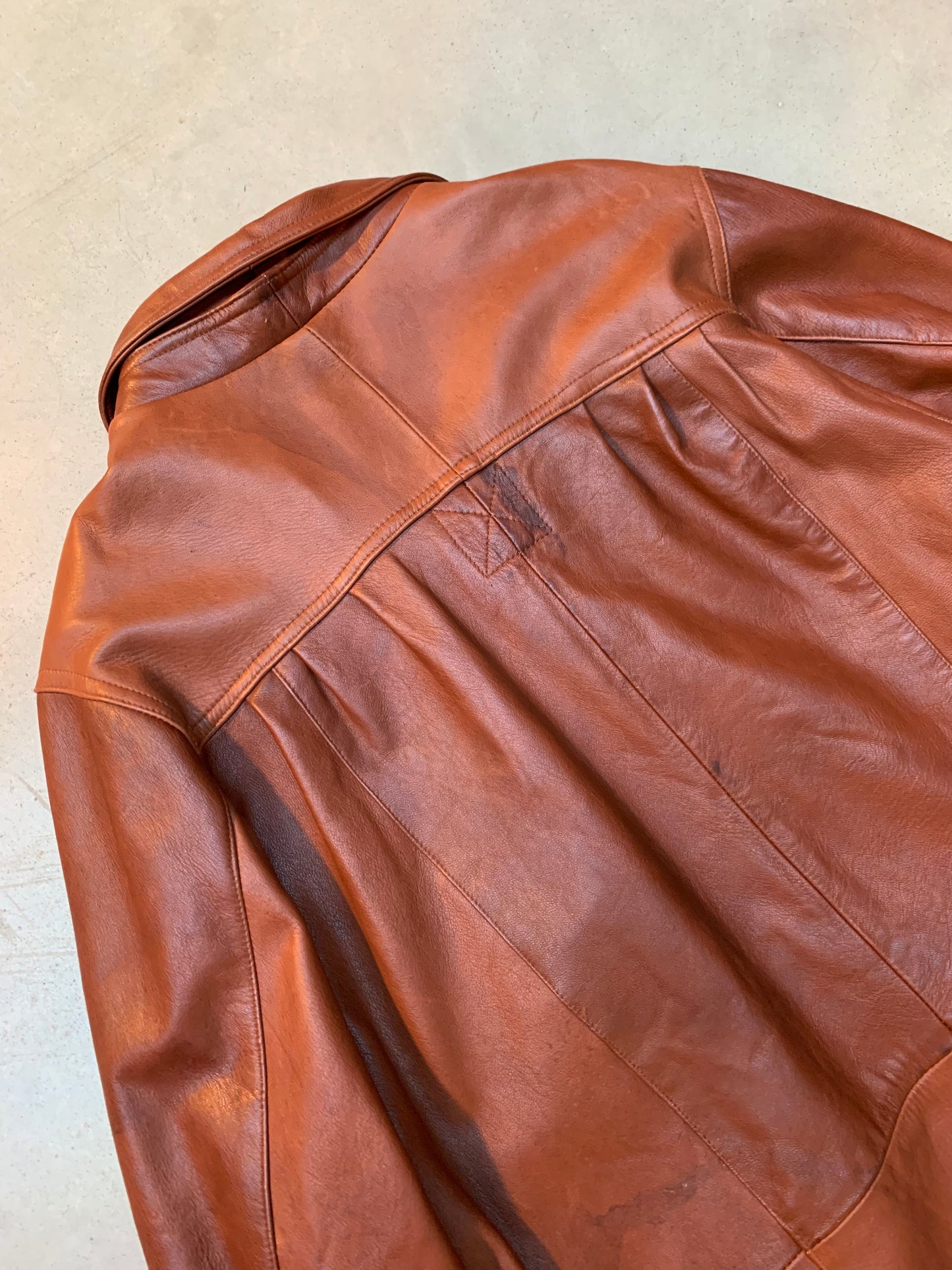 Unisex Vintage Brown Leather Coat with Snap Button Front