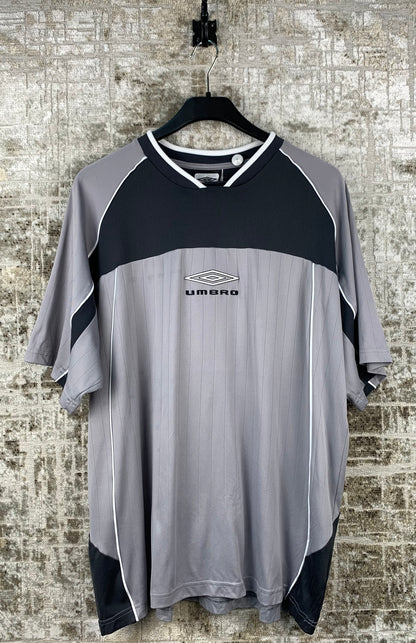 UMBRO Mens Grey and Black Sports Jersey