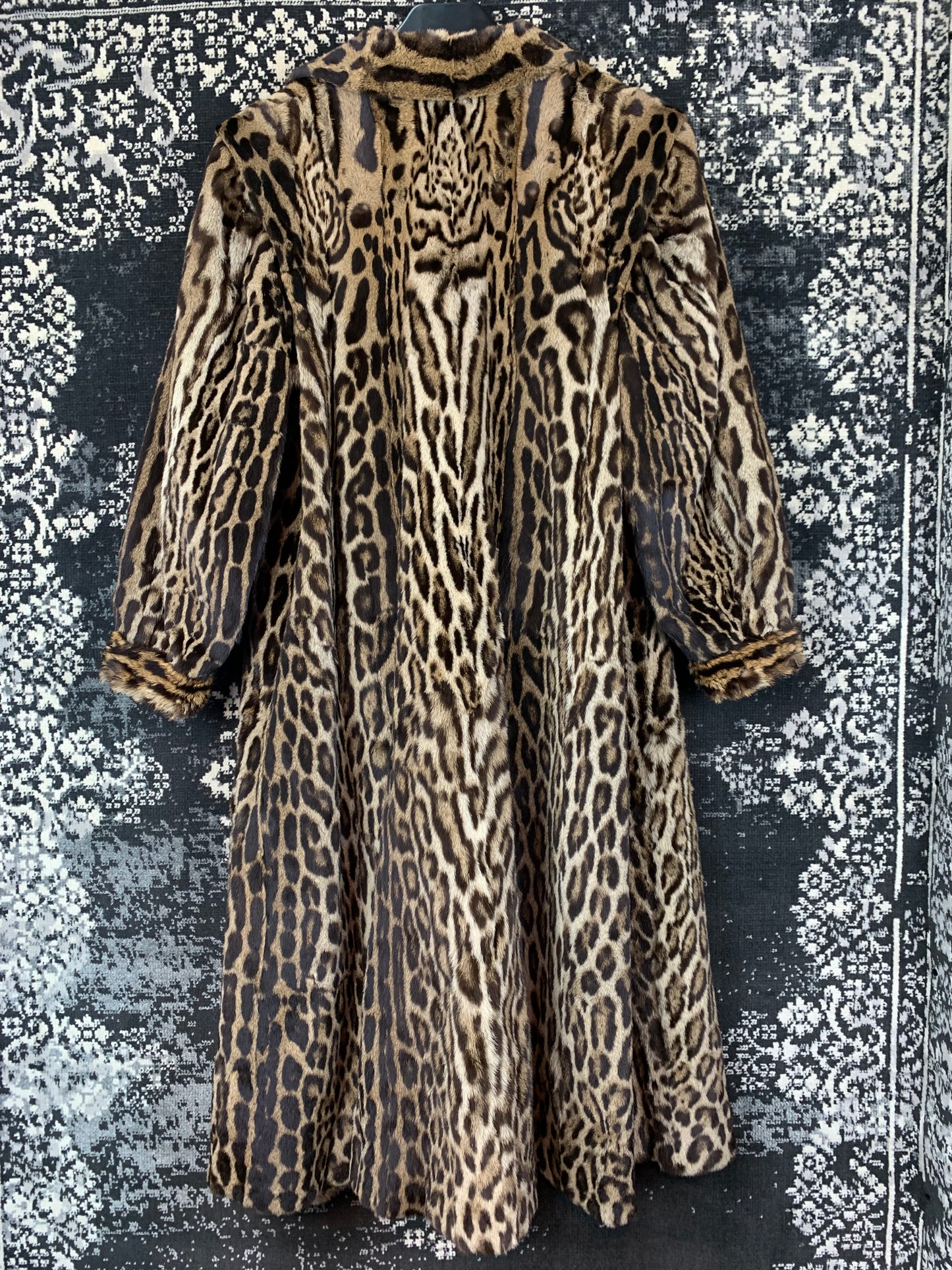 Vintage Spotted Exotic 1940s Fur Coat