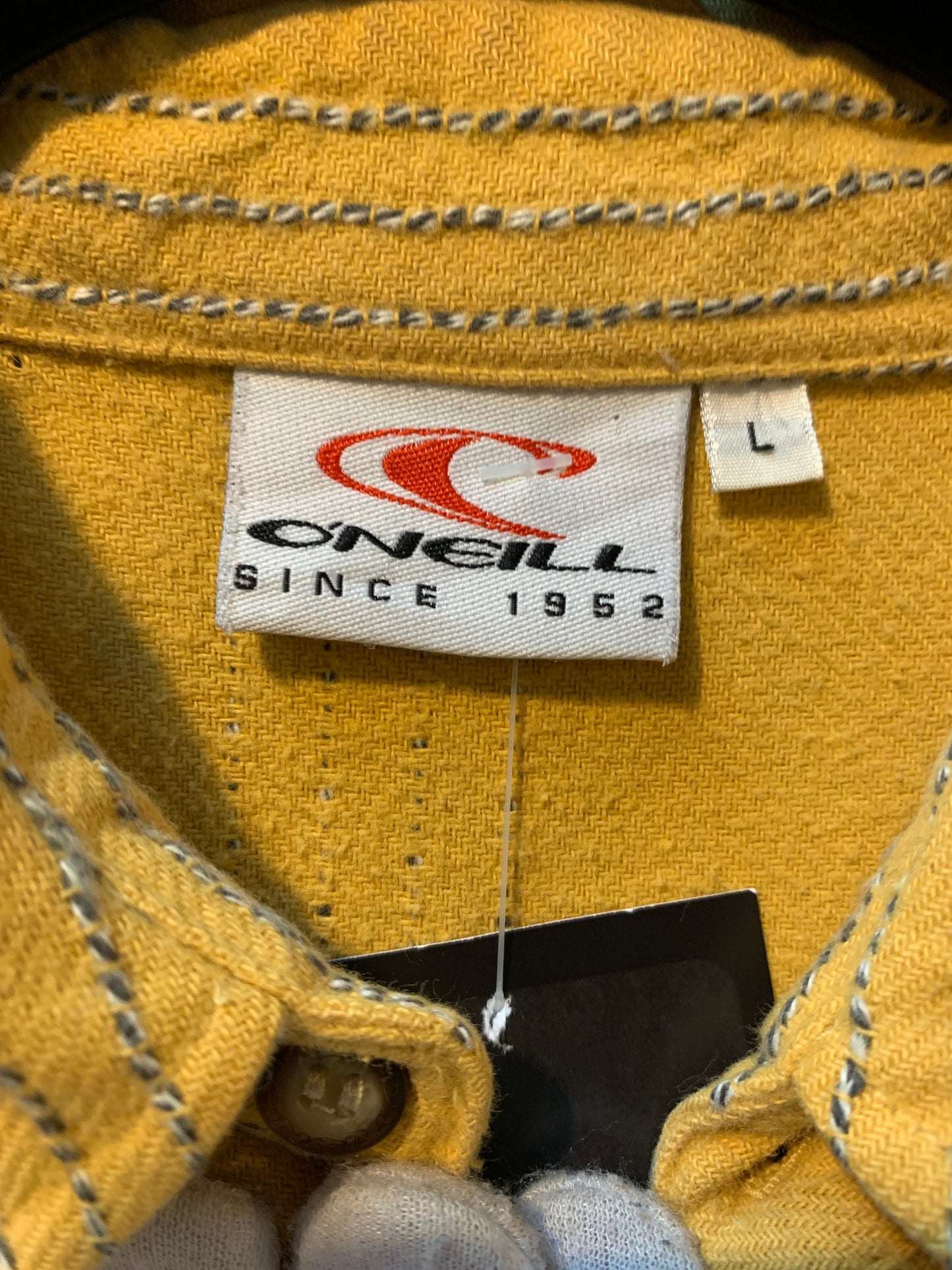 Vintage O’Neill Men’s L Mustard Yellow Long Sleeve Shirt