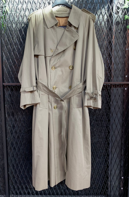 Vintage Burberrys Beige Long Trench Coat