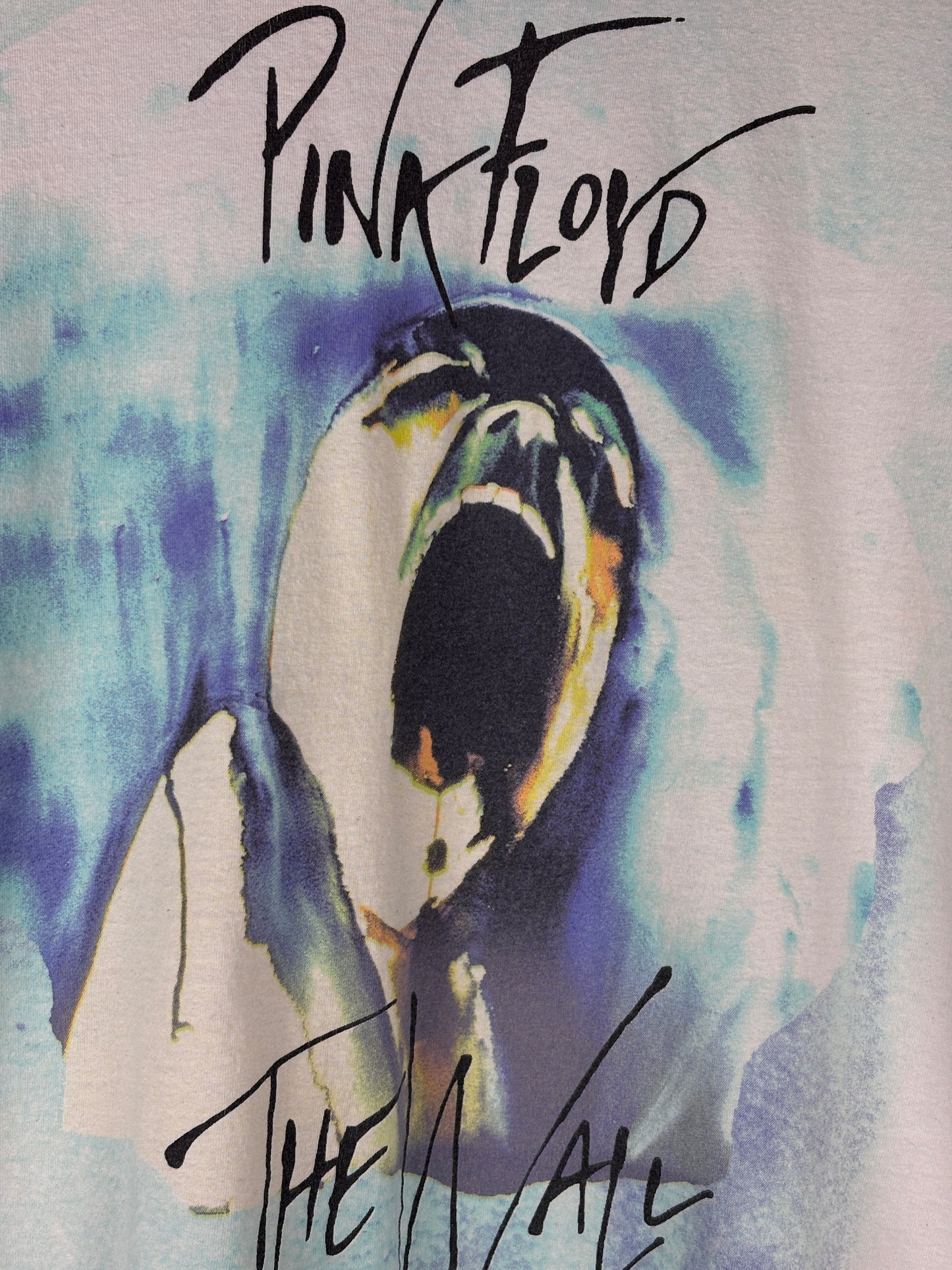 Vintage Pink Floyd "The Wall" Graphic Band T-Shirt