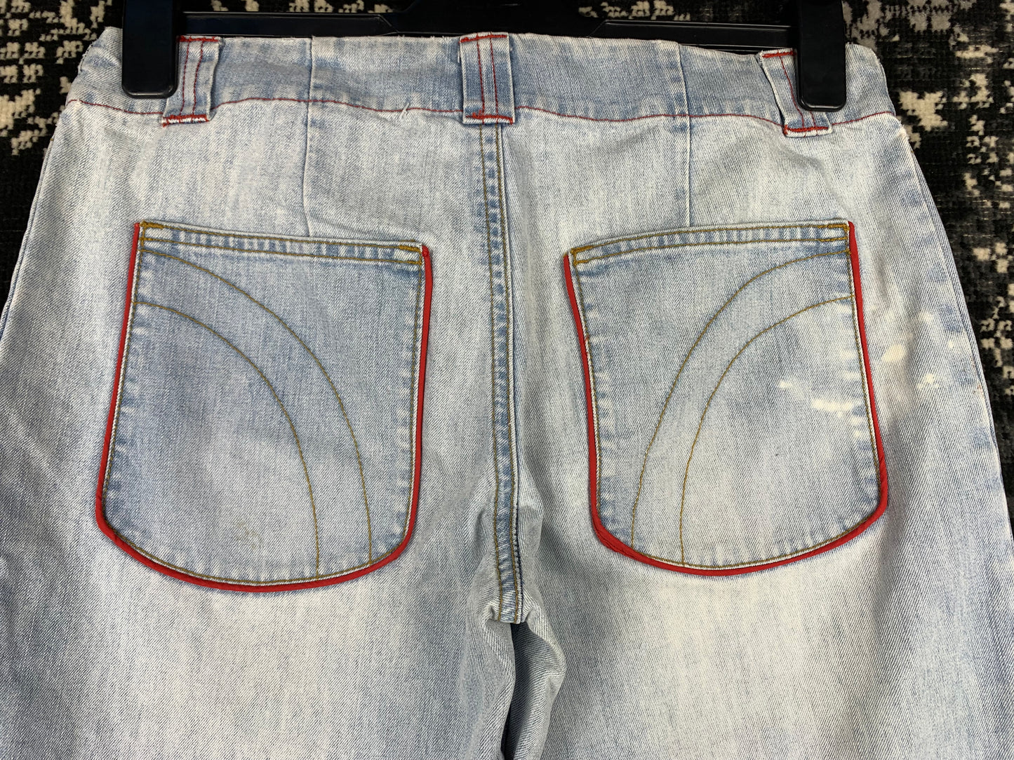 Unisex Vintage Light Blue Capri Jeans