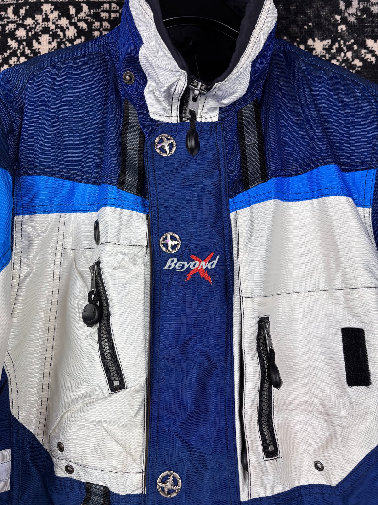 Men's Vintage Beyond Multicolor Ski Jacket