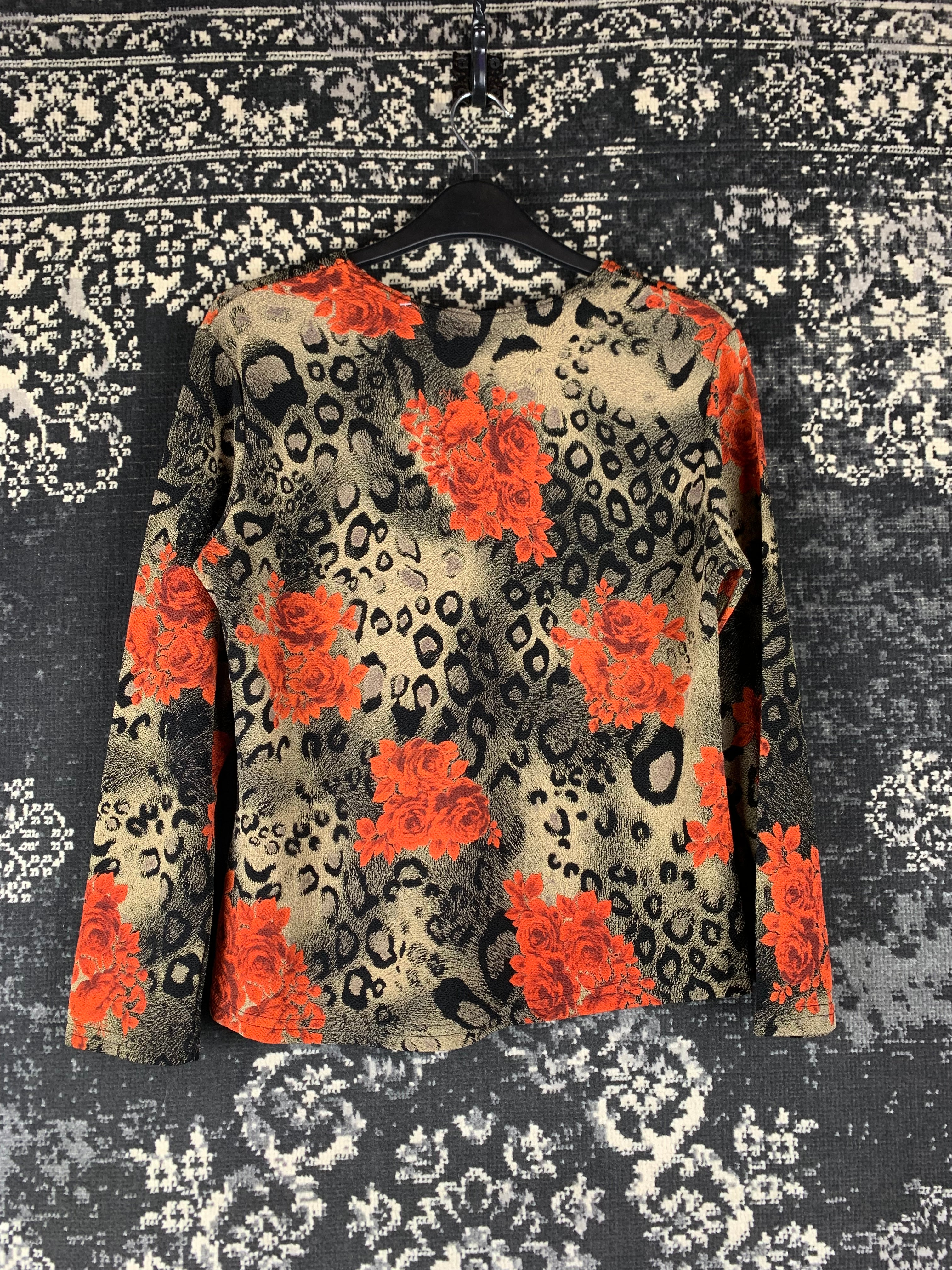 Women's Y2K Vintage Multitone Longsleeve Shirt