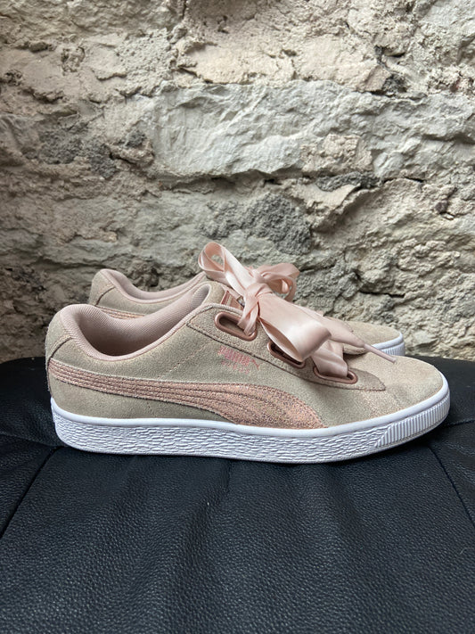 Puma Suede Sneakers