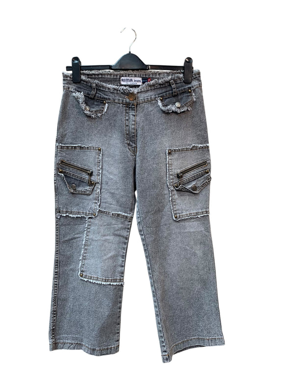 Rima Jeans Y2K Frayed Cargo Capri Jeans