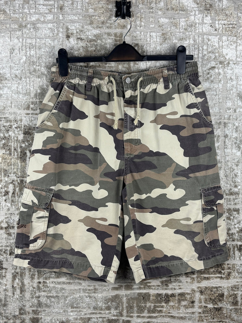 Mens Vintage Camo Cargo Shorts