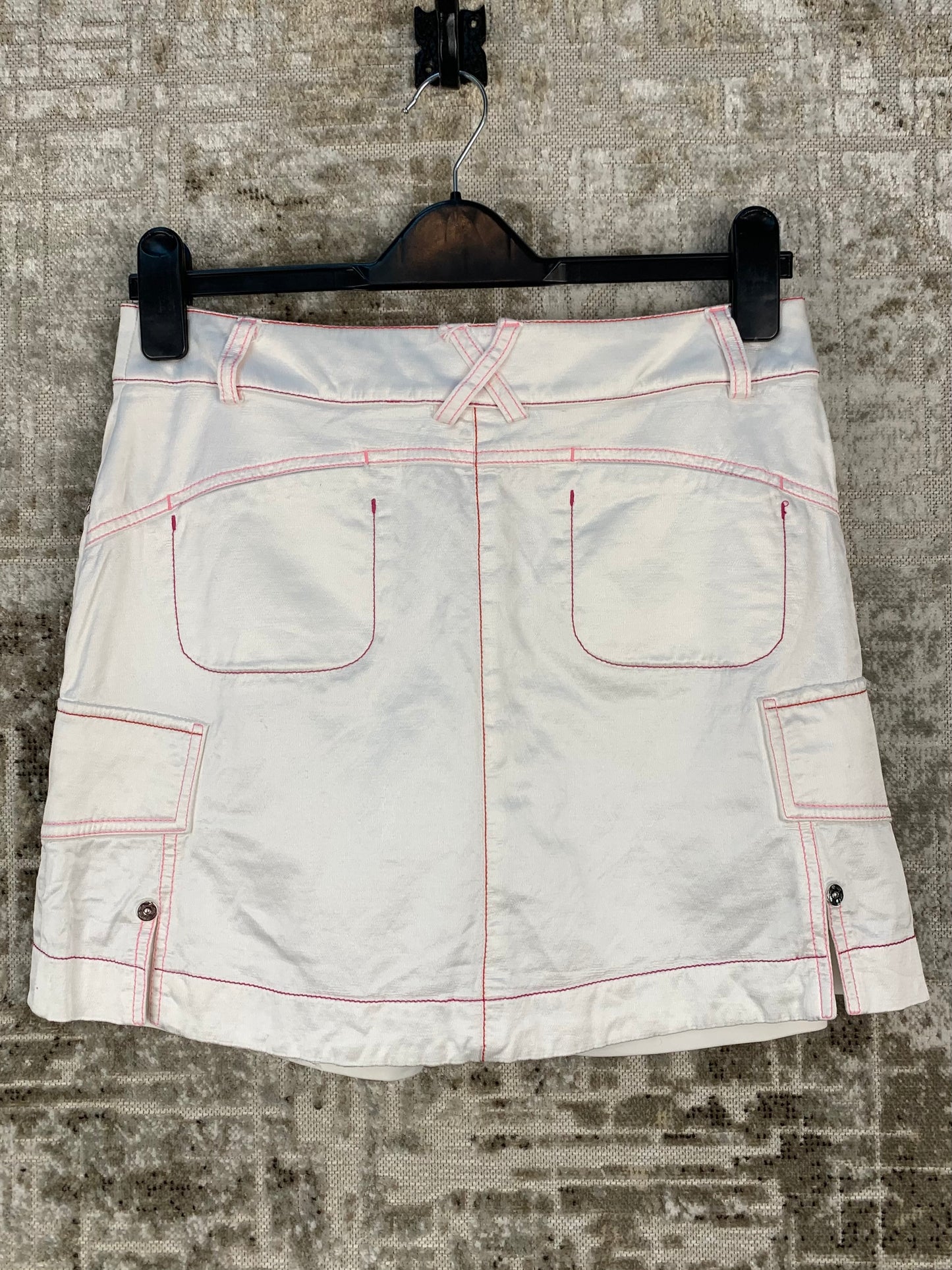 Womens Y2K White with Pink Flower Design Sport