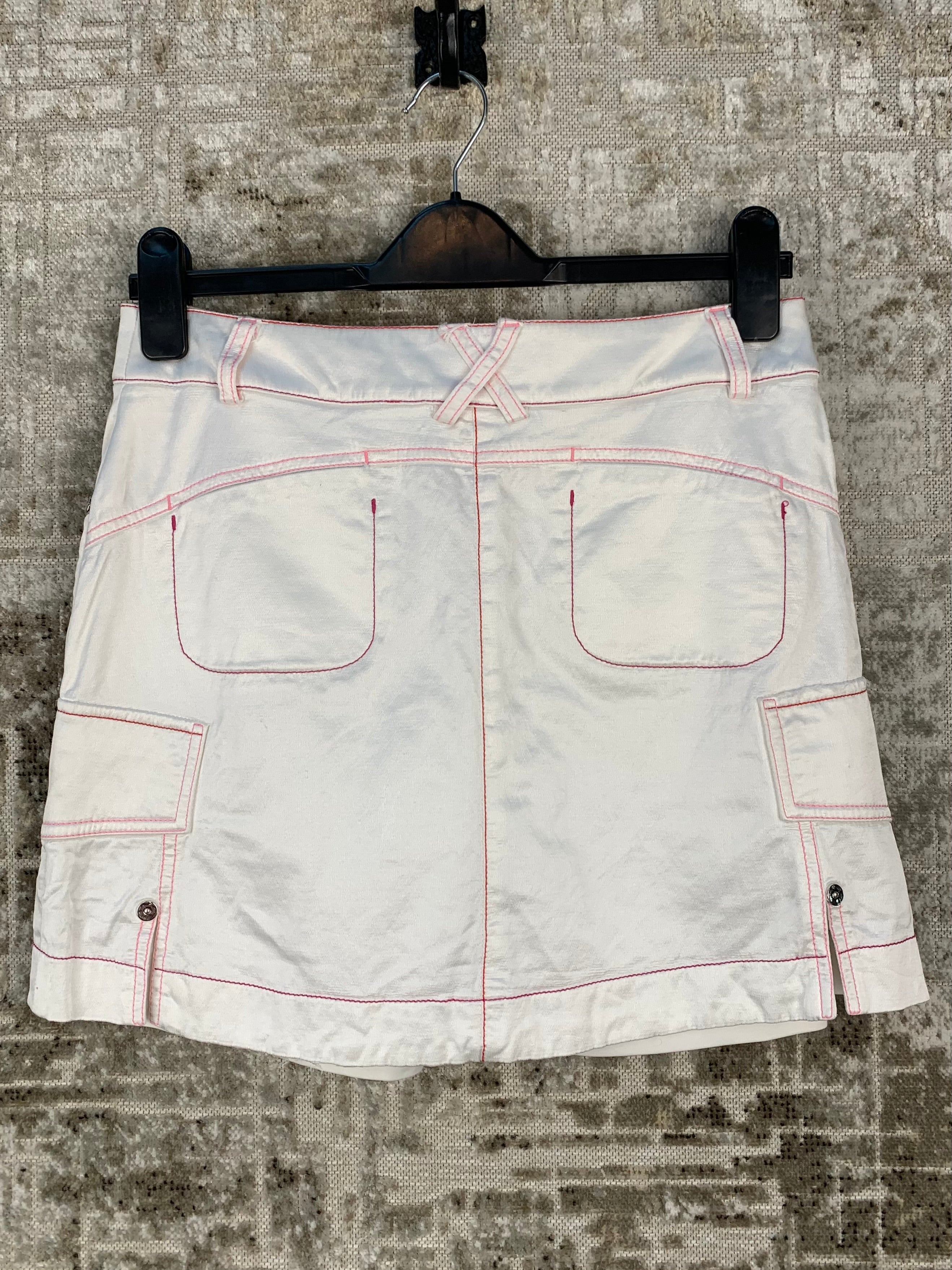 Womens Y2K White with Pink Flower Design Sport