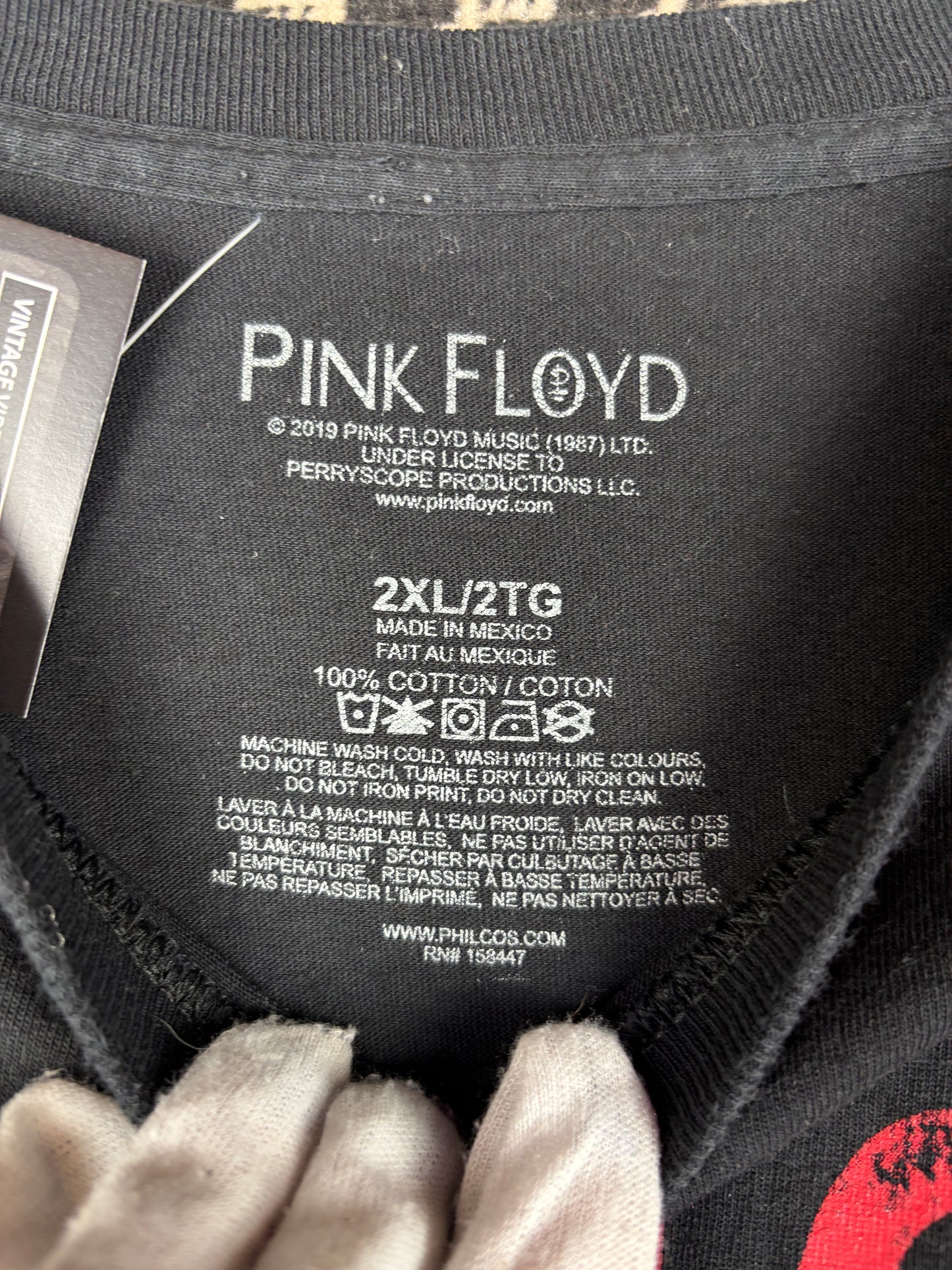 Pink Floyd '87-'88 World Tour Black Longsleeve Graphic Shirt