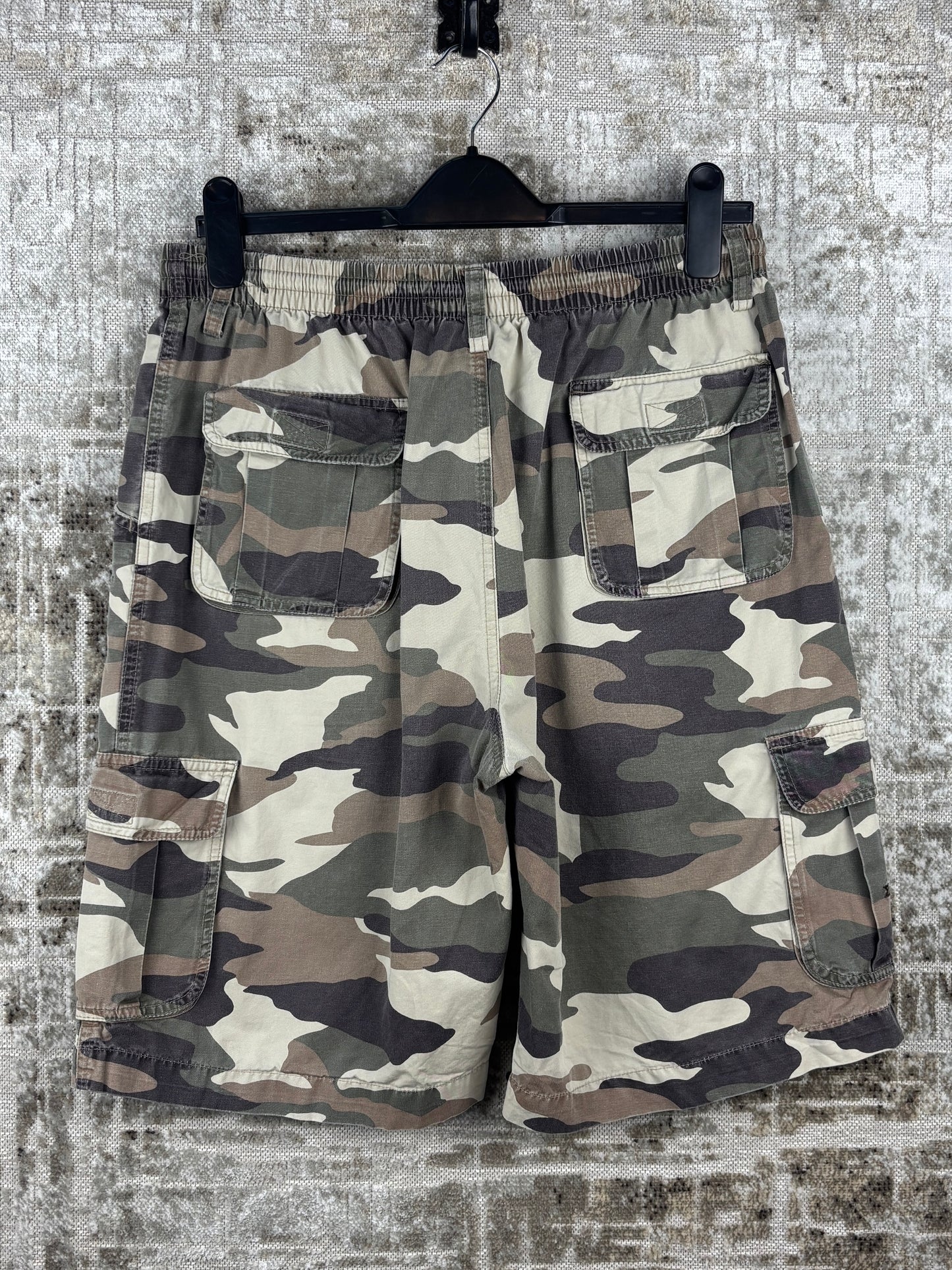 Mens Vintage Camo Cargo Shorts