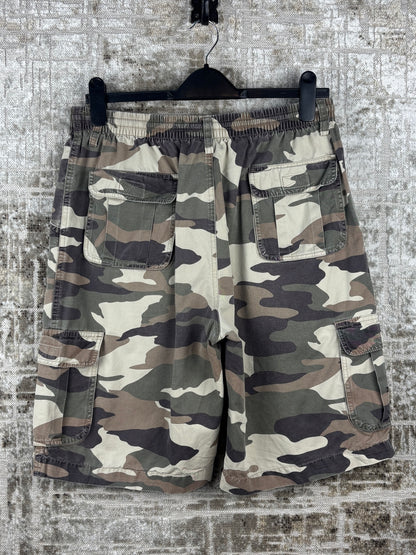 Mens Vintage Camo Cargo Shorts