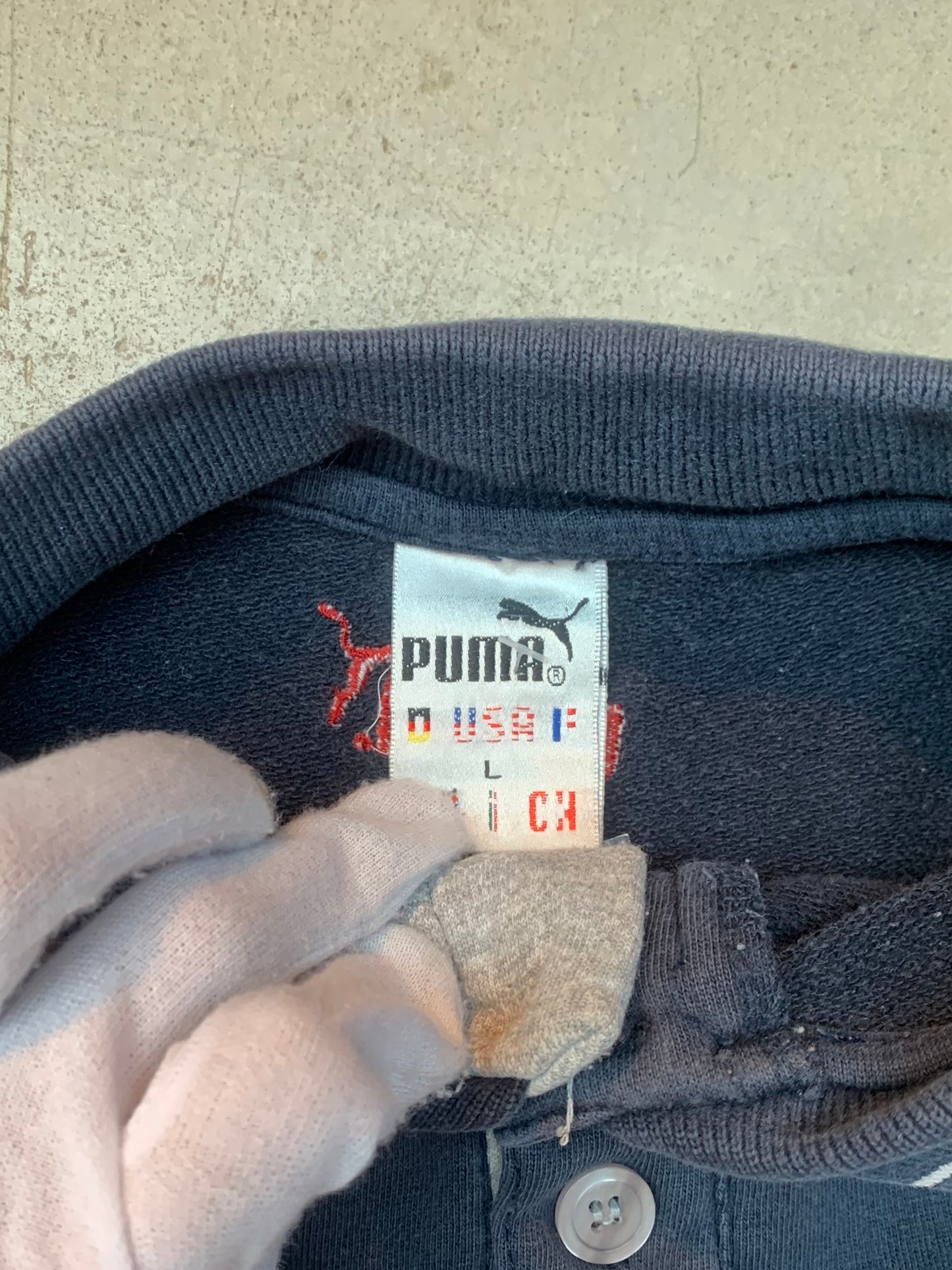 Vintage Men's Puma Colorblock Long Sleeve Sweatshirt