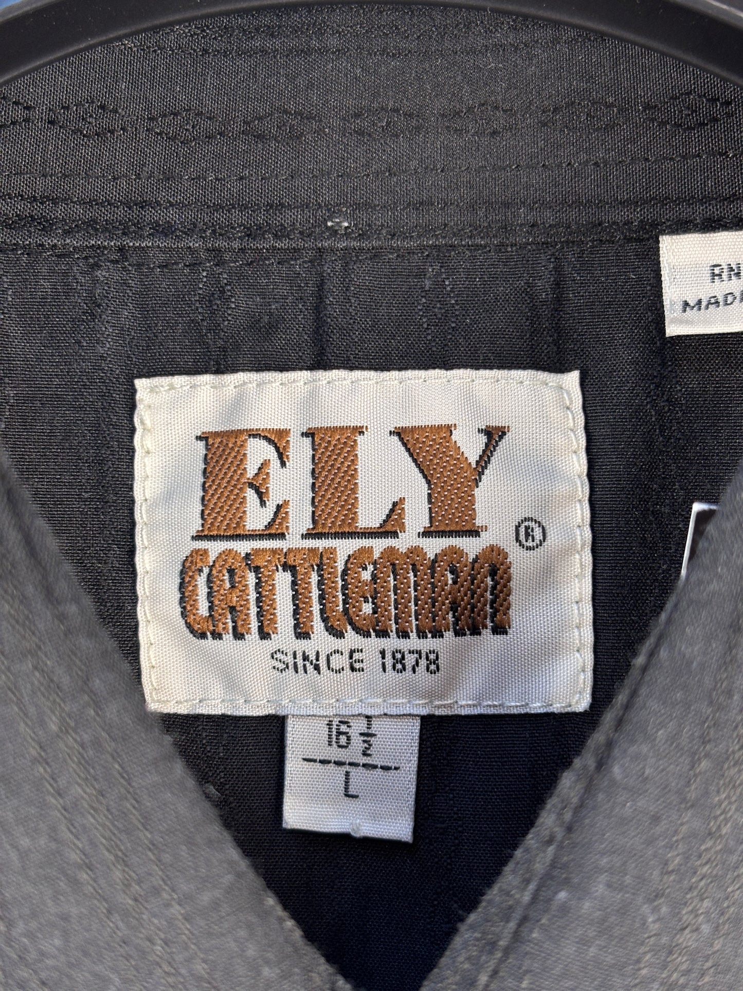 Mens Vintage Y2K Ely Cattleman Black Button Up Shirt